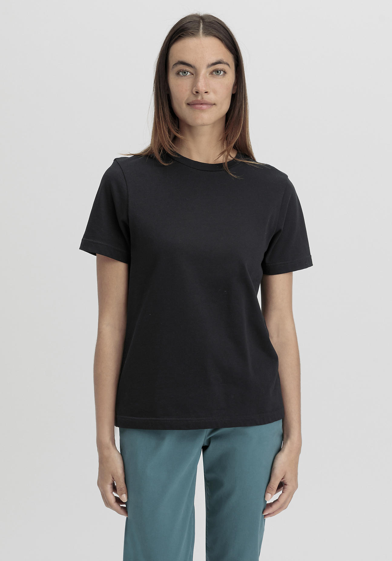 hessnatur Damen Heavy T-Shirt Regular aus Bio-Baumwolle - schwarz Grösse38 von hessnatur