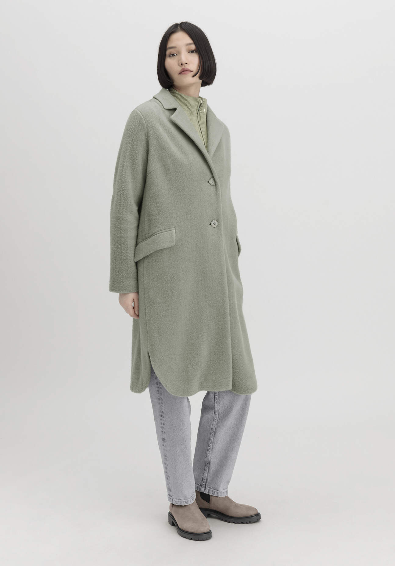 hessnatur Damen Wollfleece Mantel Regular aus Bio-Merinowolle mit Bio-Baumwolle - grün Grösse40 von hessnatur