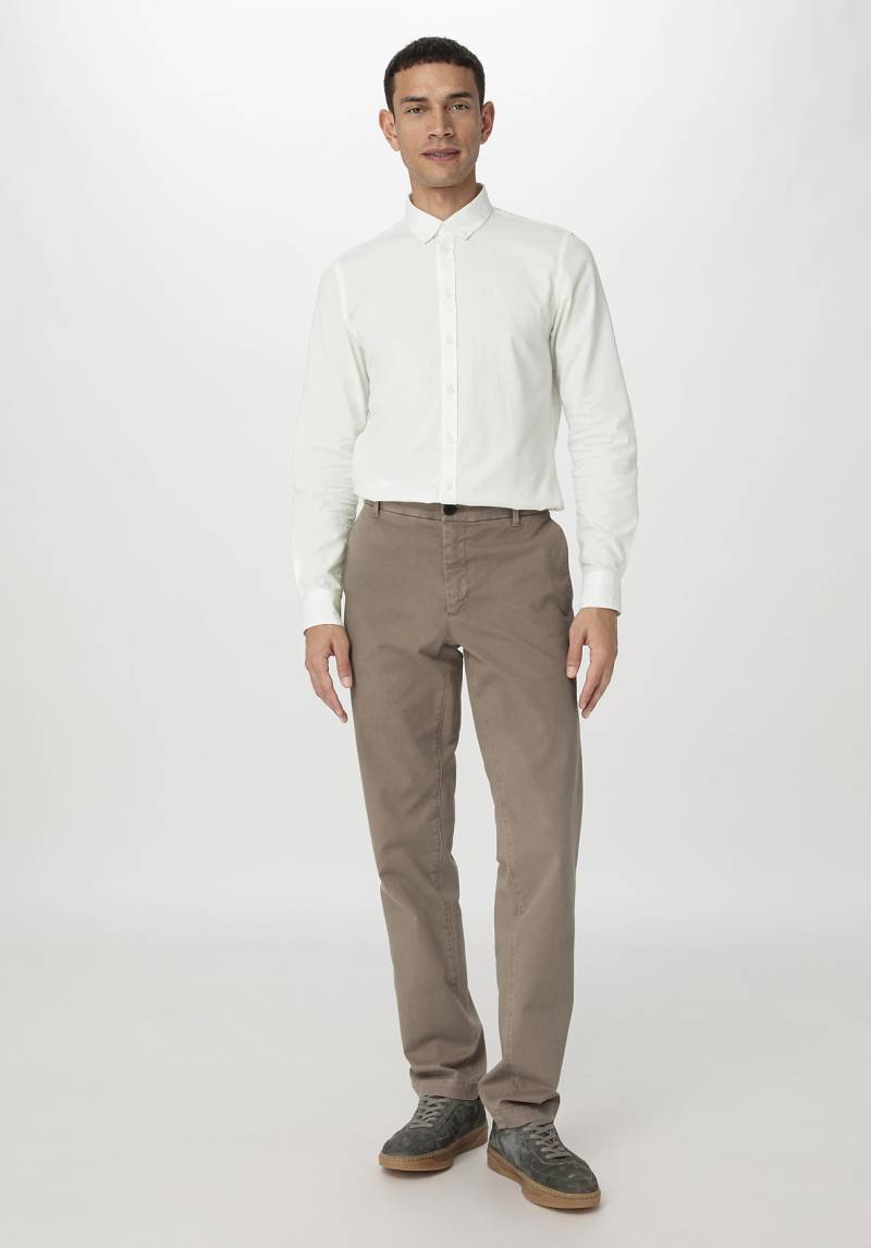 hessnatur Herren Chino LENN Regular aus Bio-Baumwolle - braun Grösse48 von hessnatur