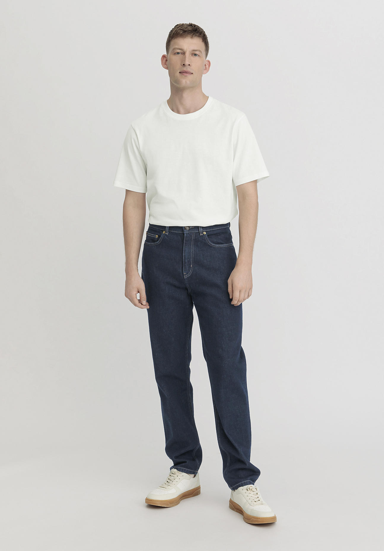 hessnatur Herren Jeans MADS Relaxed Tapered aus Bio-Denim - blau Grösse31/32 hessnatur Herren Jeans MADS Relaxed Tapered aus Bio-Denim - blau Grösse31/32 von hessnatur