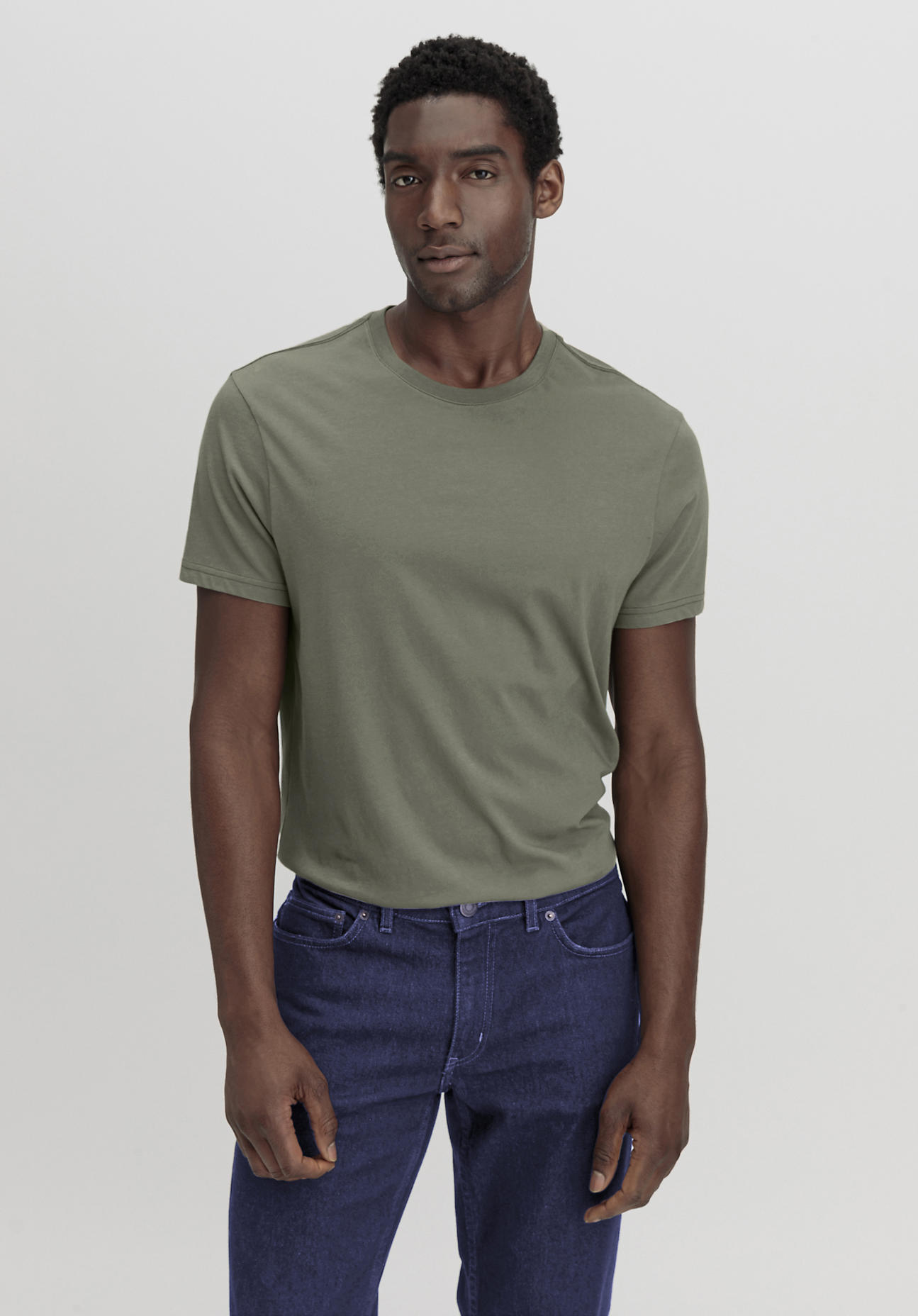 hessnatur Herren T-Shirt Regular aus Bio-Baumwolle - grün Grösse50 von hessnatur