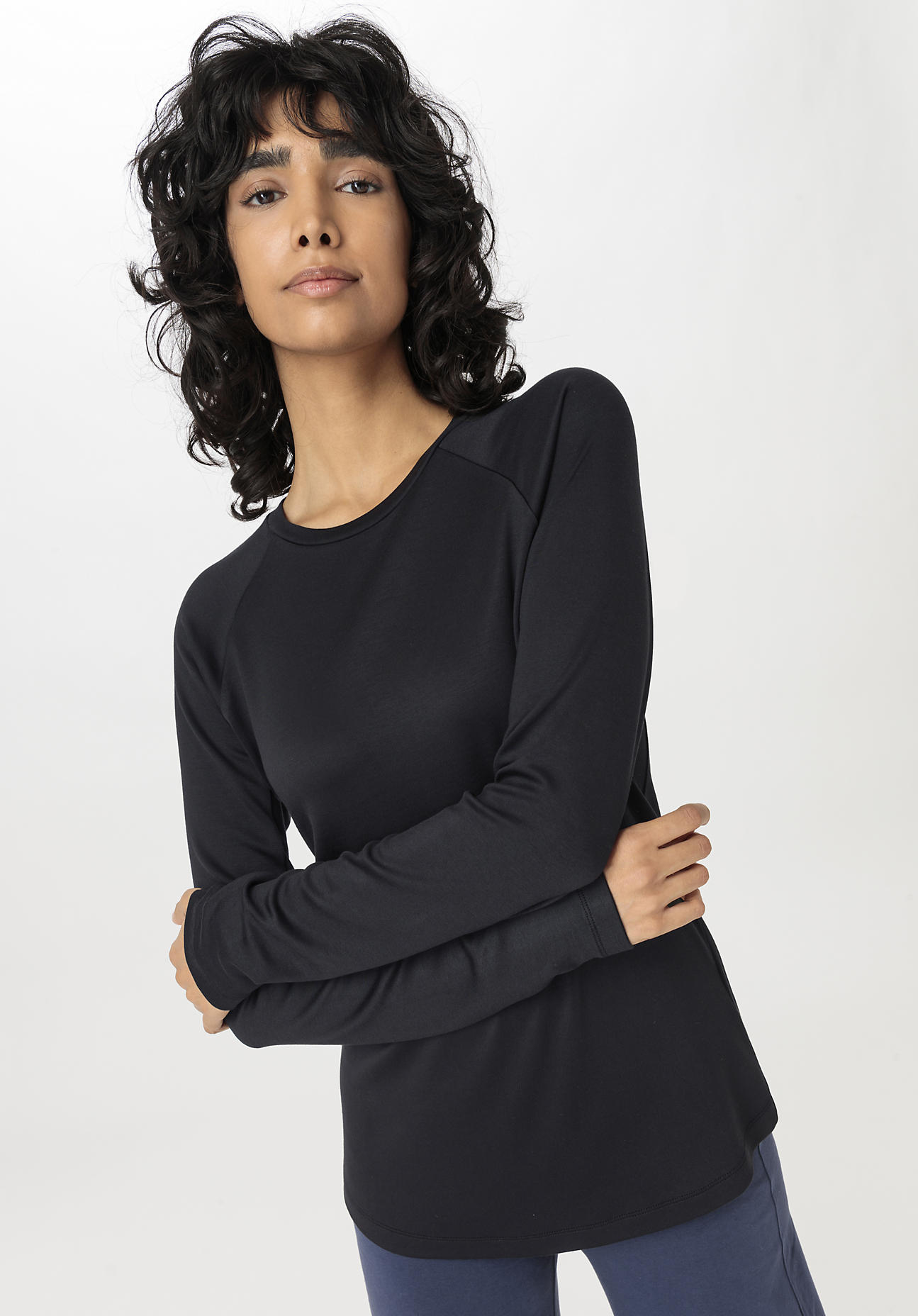 hessnatur Loungewear Sweatshirt Slim ACTIVE COMFORT aus TENCEL™ Modal - schwarz Grösse40 von hessnatur