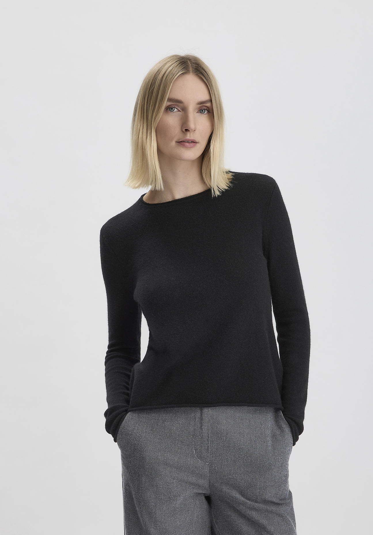 hessnatur Damen FTC × HESSNATUR Pullover Regular aus Kaschmir - schwarz GrösseS hessnatur Damen FTC × HESSNATUR Pullover Regular aus Kaschmir - schwarz GrösseS von hessnatur