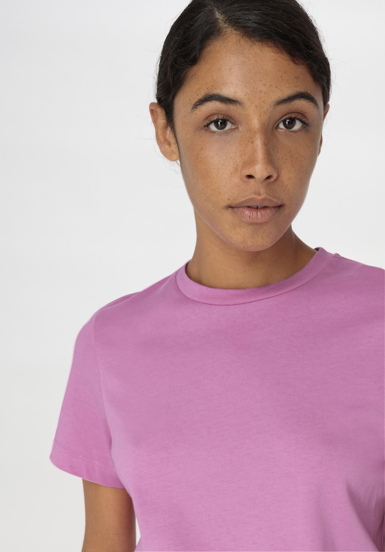 hessnatur Damen Heavy T-Shirt Regular aus Bio-Baumwolle - rosa Grösse38 von hessnatur