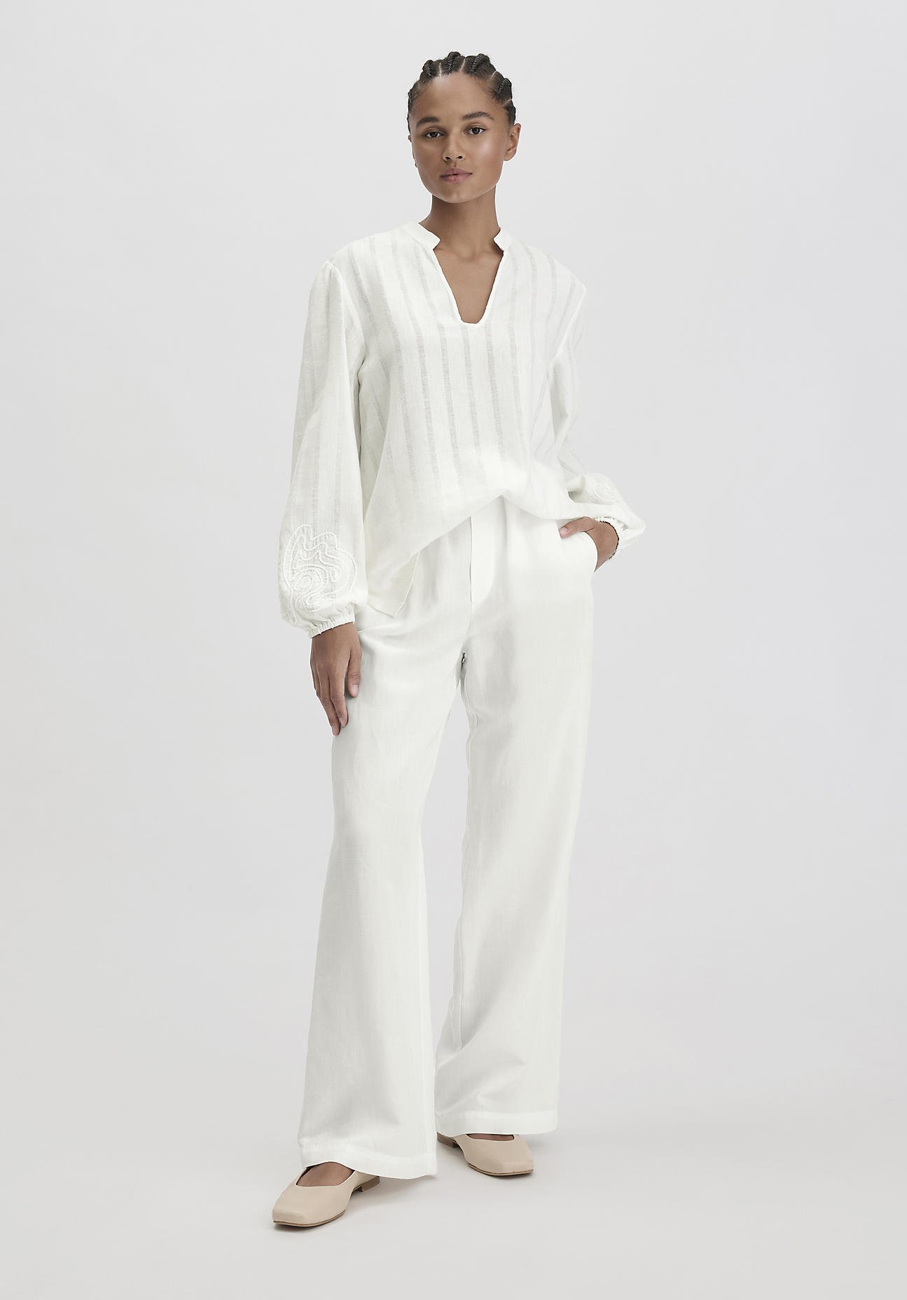 hessnatur Damen Hose Straight Leg Relaxed aus TENCEL™ Lyocell mit Leinen - weiß Grösse44 hessnatur Damen Hose Straight Leg Relaxed aus TENCEL™ Lyocell mit Leinen - weiß Grösse44 von hessnatur