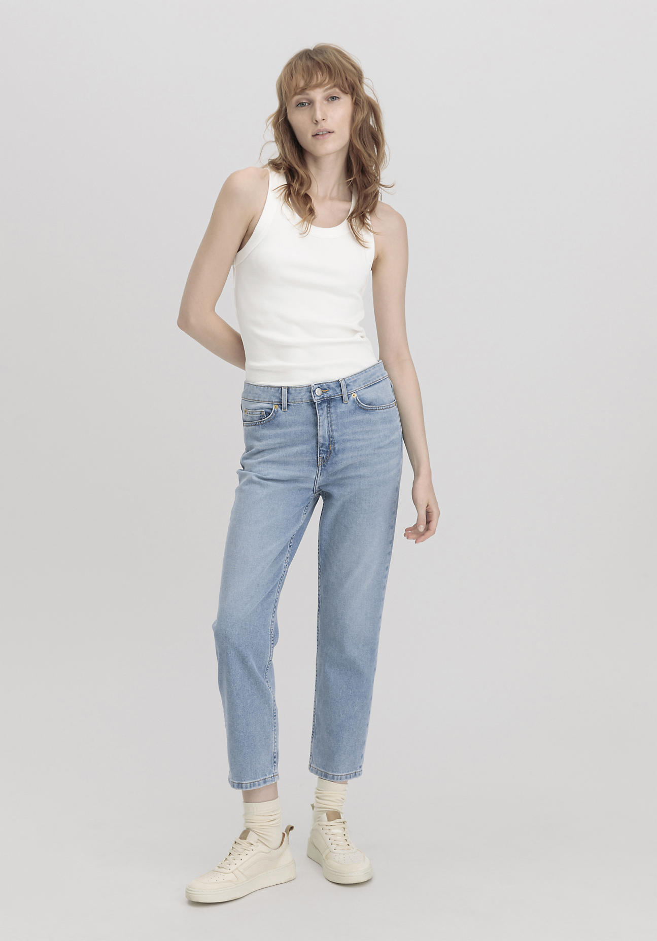 hessnatur Damen Jeans BEA High Rise Straight aus Bio-Denim - blau Grösse34/29 hessnatur Damen Jeans BEA High Rise Straight aus Bio-Denim - blau Grösse34/29 von hessnatur