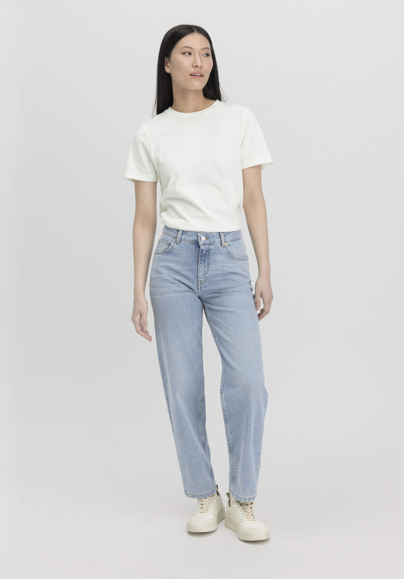 hessnatur Damen Jeans NELE High Rise Barrel Leg aus Bio-Denim - blau Grösse33/30 von hessnatur