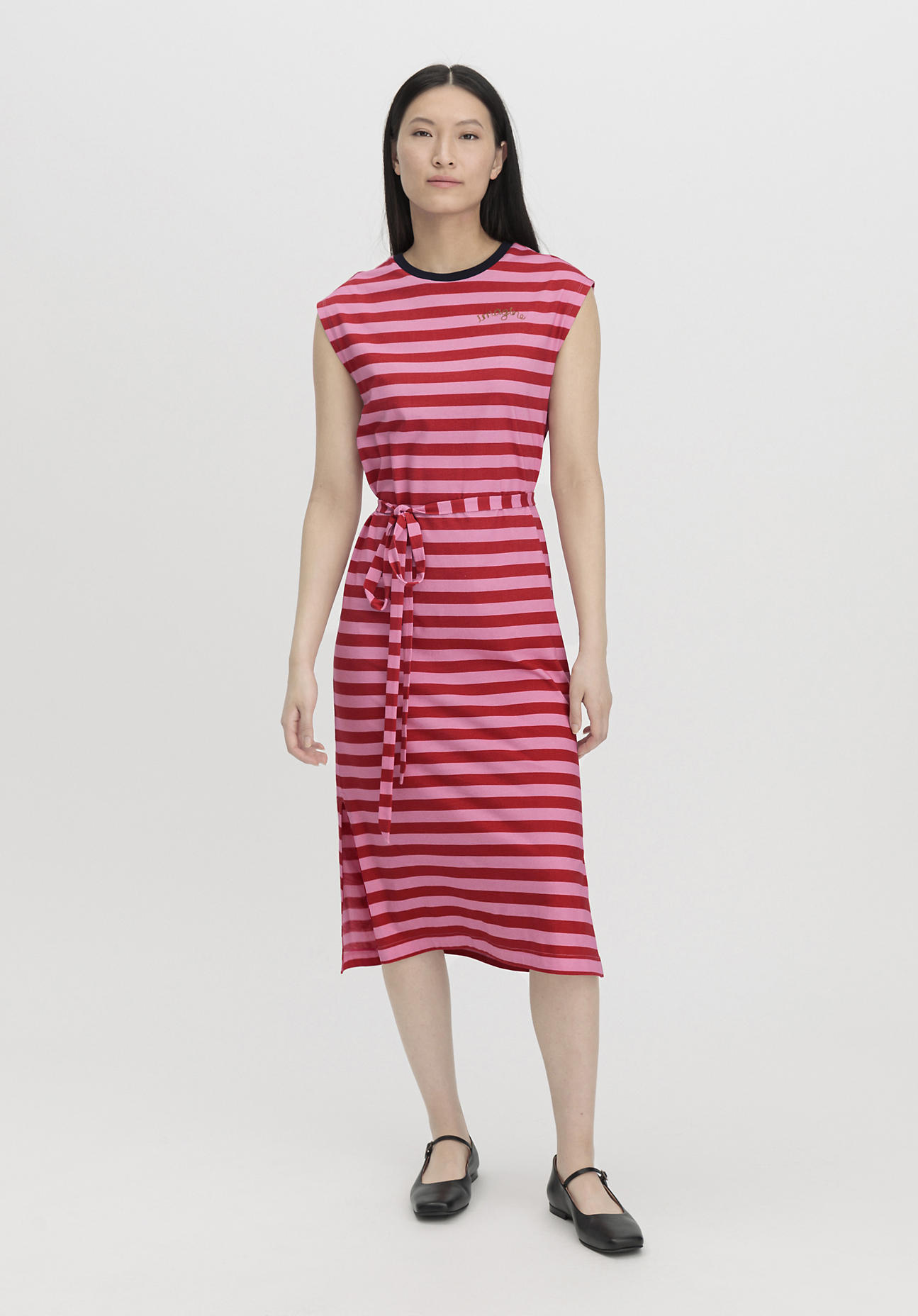 hessnatur Damen Jersey Kleid Midi Regular aus Bio-Baumwolle - rosa Grösse38 hessnatur Damen Jersey Kleid Midi Regular aus Bio-Baumwolle - rosa Grösse38 von hessnatur