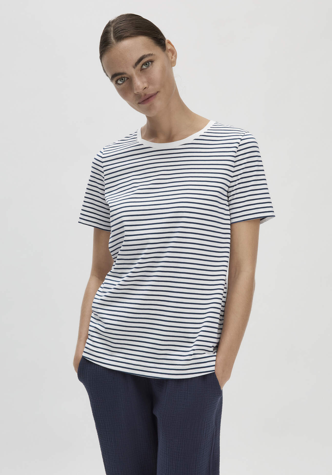 hessnatur Damen Schlafshirt Regular PURE COTTON - blau Grösse38 hessnatur Damen Schlafshirt Regular PURE COTTON - blau Grösse38 von hessnatur