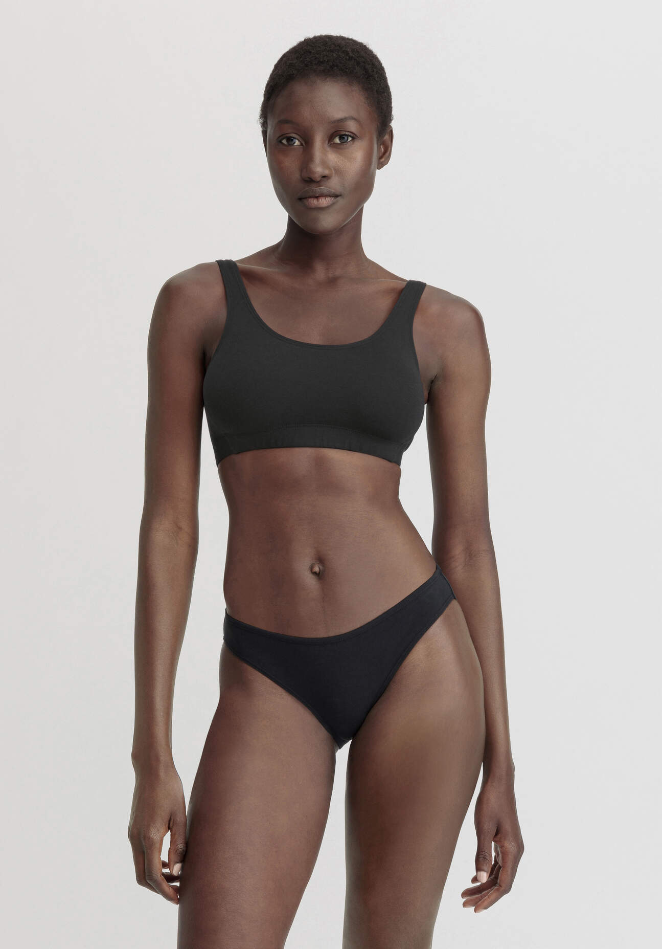 hessnatur Damen Slip Regular Cut COTTON FEEL aus Bio-Baumwolle - schwarz Grösse36 hessnatur Damen Slip Regular Cut COTTON FEEL aus Bio-Baumwolle - schwarz Grösse36 von hessnatur