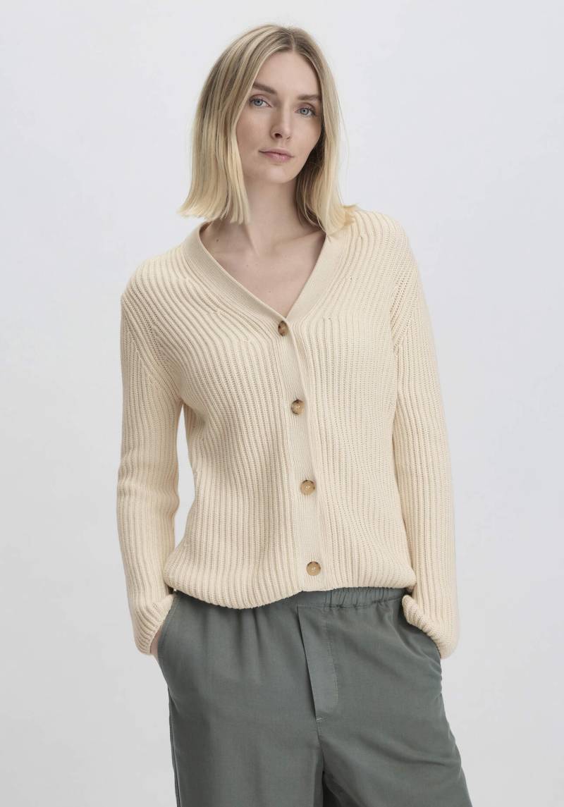 hessnatur Damen Strick Jacke Regular aus Bio-Baumwolle - beige GrösseL von hessnatur
