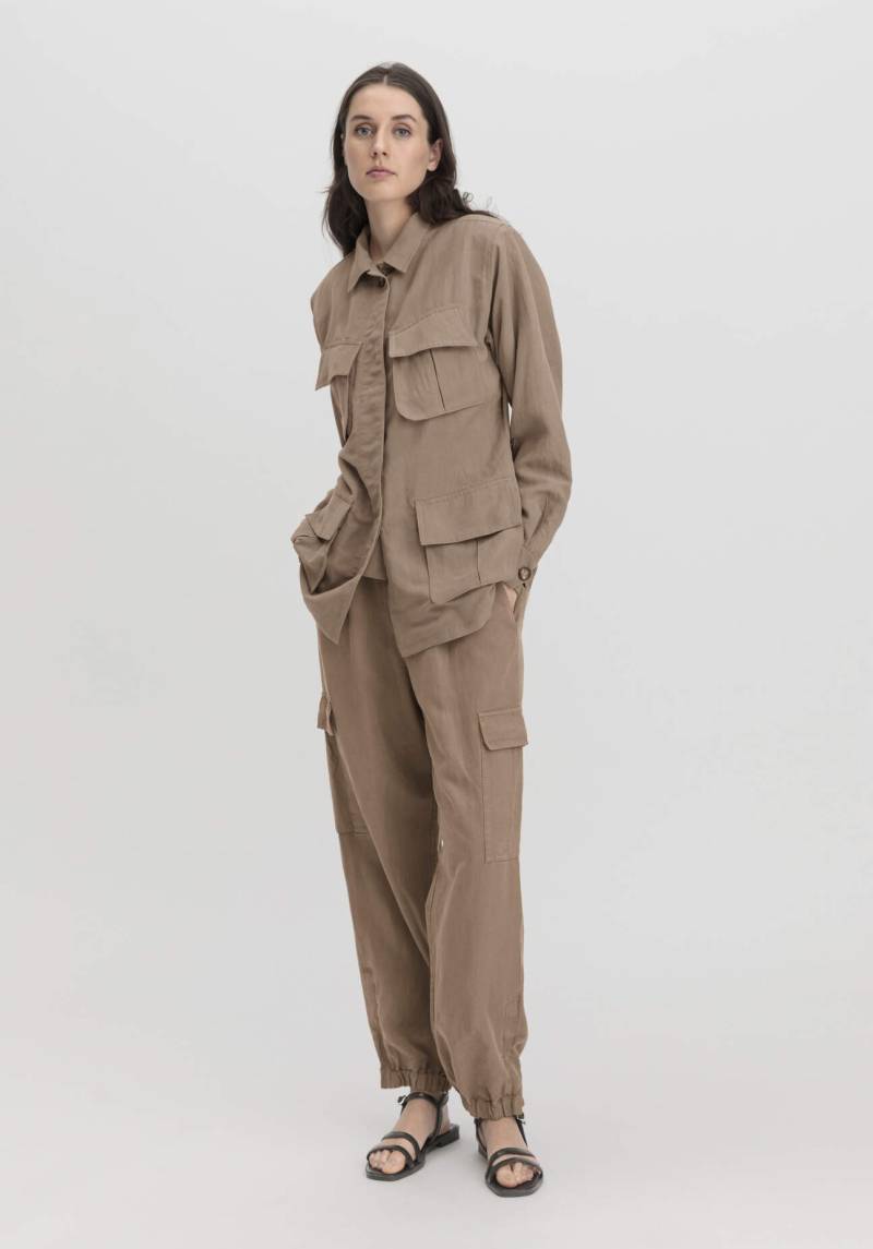hessnatur Damen WUNDERKIND × hessnaturfarben Jacke Regular aus Tencel™ Lyocell mit Leinen - beige Grösse36 von hessnatur