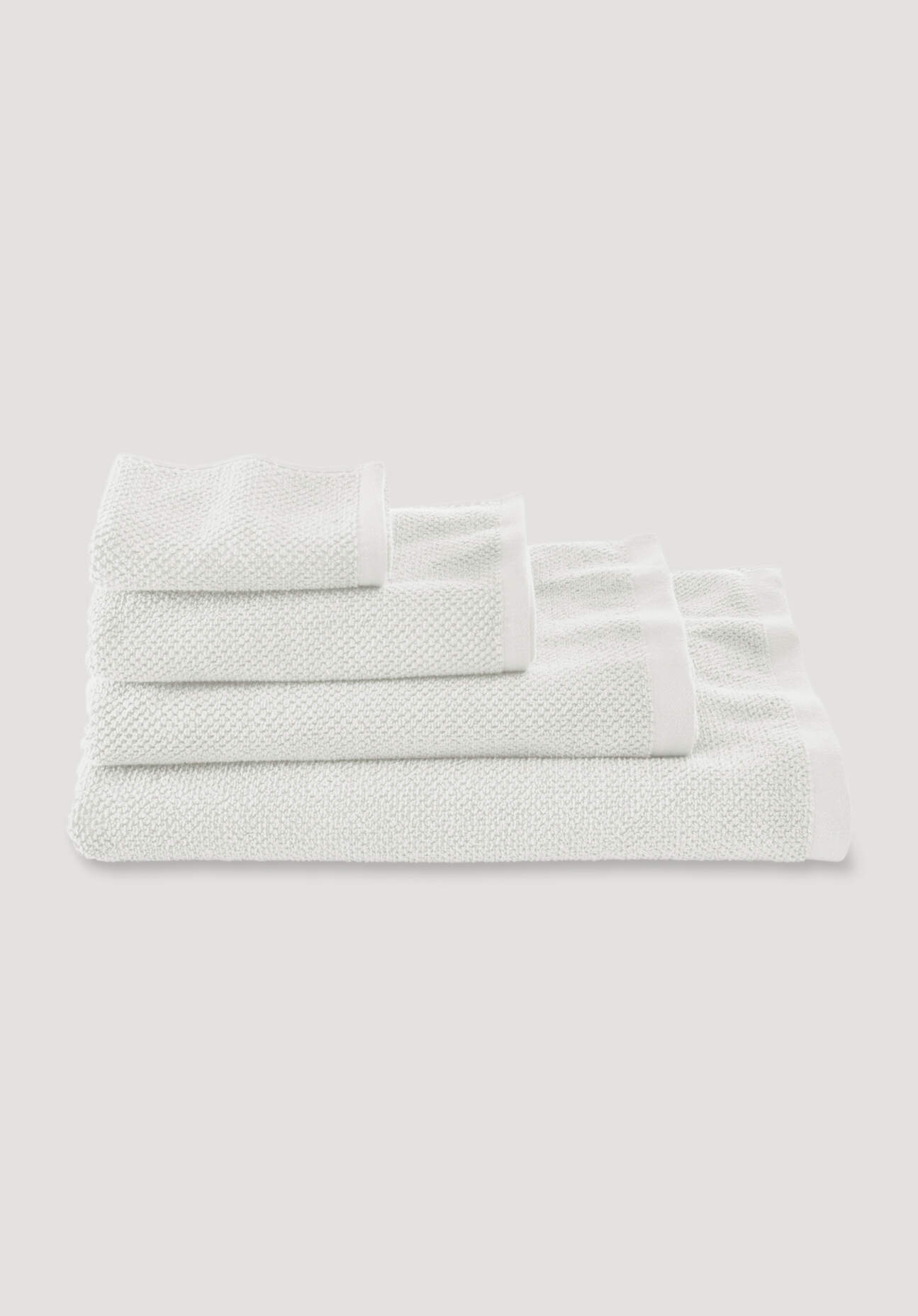 hessnatur Frottier-Handtuch mit Struktur aus Bio-Baumwolle - weiß Grösse70x140 cm von hessnatur