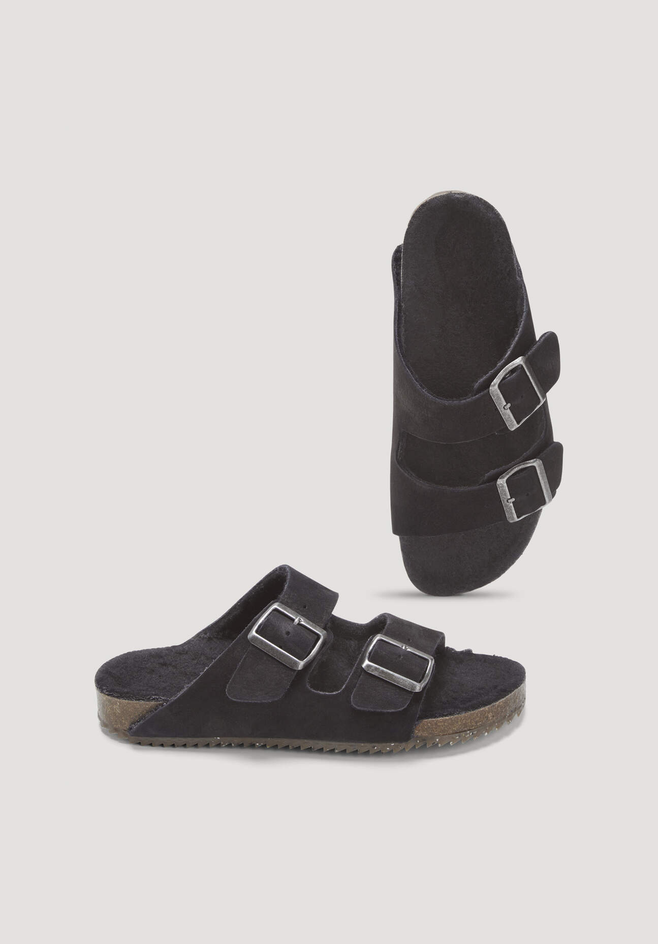 hessnatur Hausschuhe Pantolette Teddy aus chromfrei gegerbtem Nubuk-Leder - schwarz Grösse38 hessnatur Hausschuhe Pantolette Teddy aus chromfrei gegerbtem Nubuk-Leder - schwarz Grösse38 von hessnatur