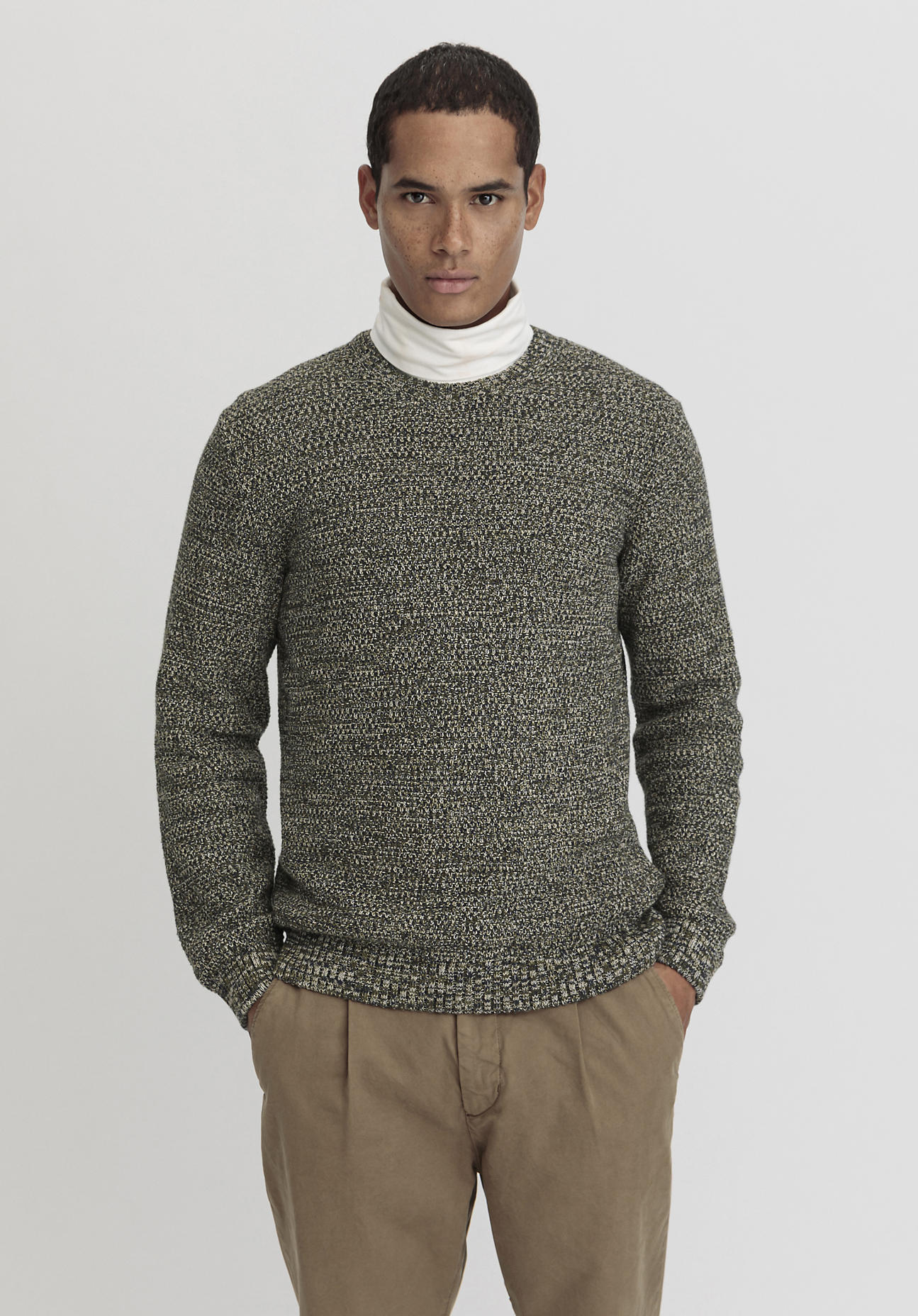 hessnatur Herren Pullover Mouliné Regular aus Bio-Baumwolle mit Schurwolle - grün Grösse46 hessnatur Herren Pullover Mouliné Regular aus Bio-Baumwolle mit Schurwolle - grün Grösse46 von hessnatur