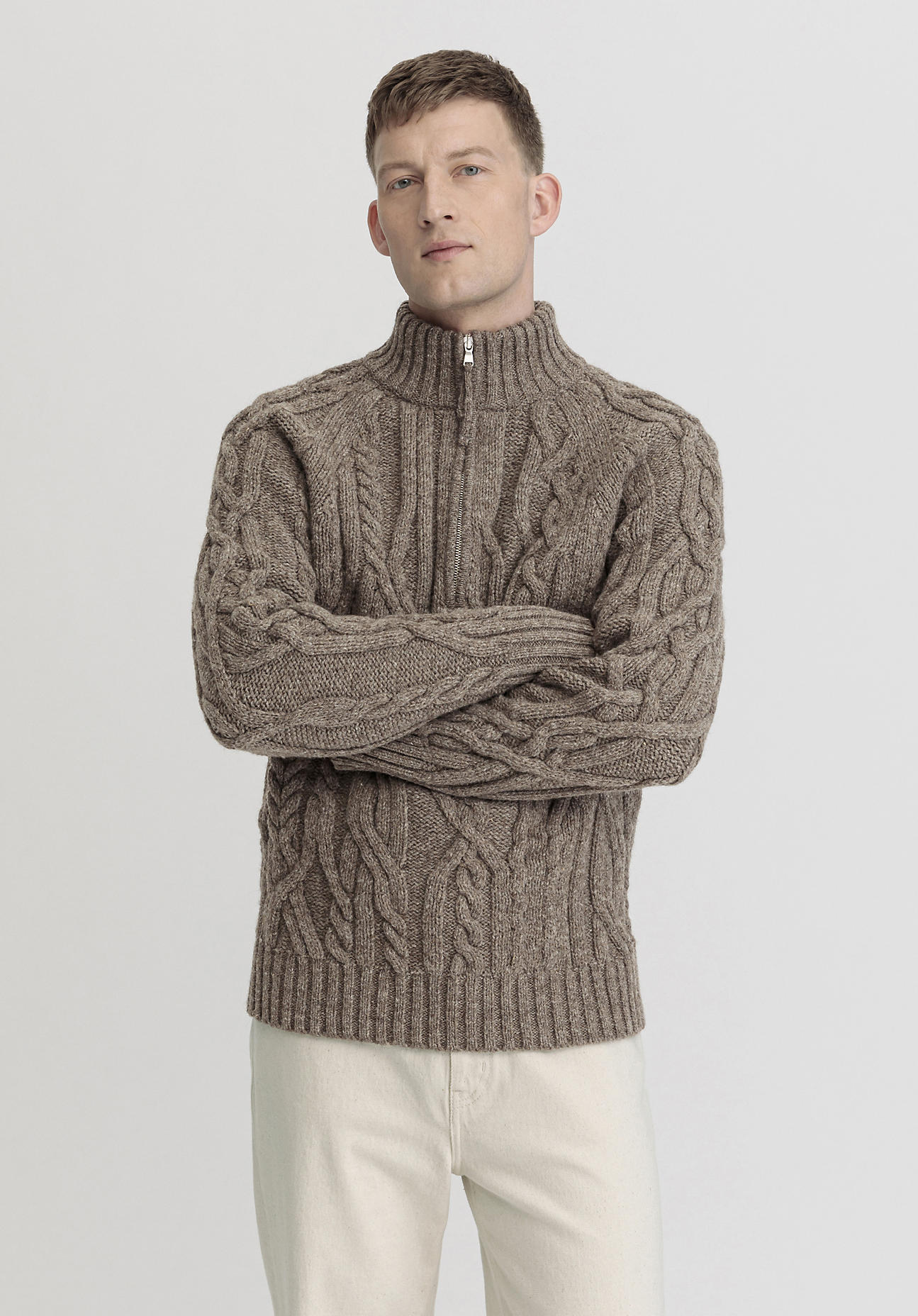 hessnatur Herren Rhön-Troyer Zopf Regular aus Rhönschafwolle - beige Grösse48 hessnatur Herren Rhön-Troyer Zopf Regular aus Rhönschafwolle - beige Grösse48 von hessnatur