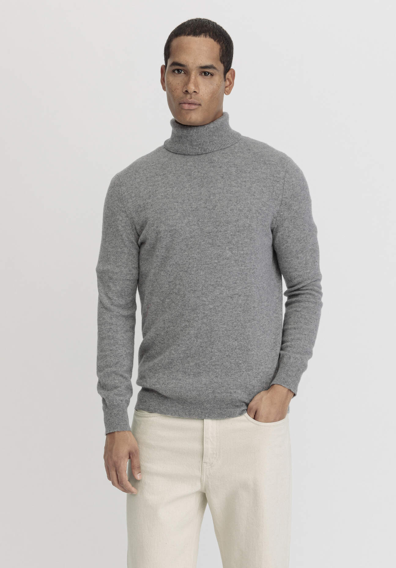 hessnatur Herren Rollkragen-Pullover Regular aus Bio-Merinowolle mit Kaschmir - grau Grösse56 von hessnatur