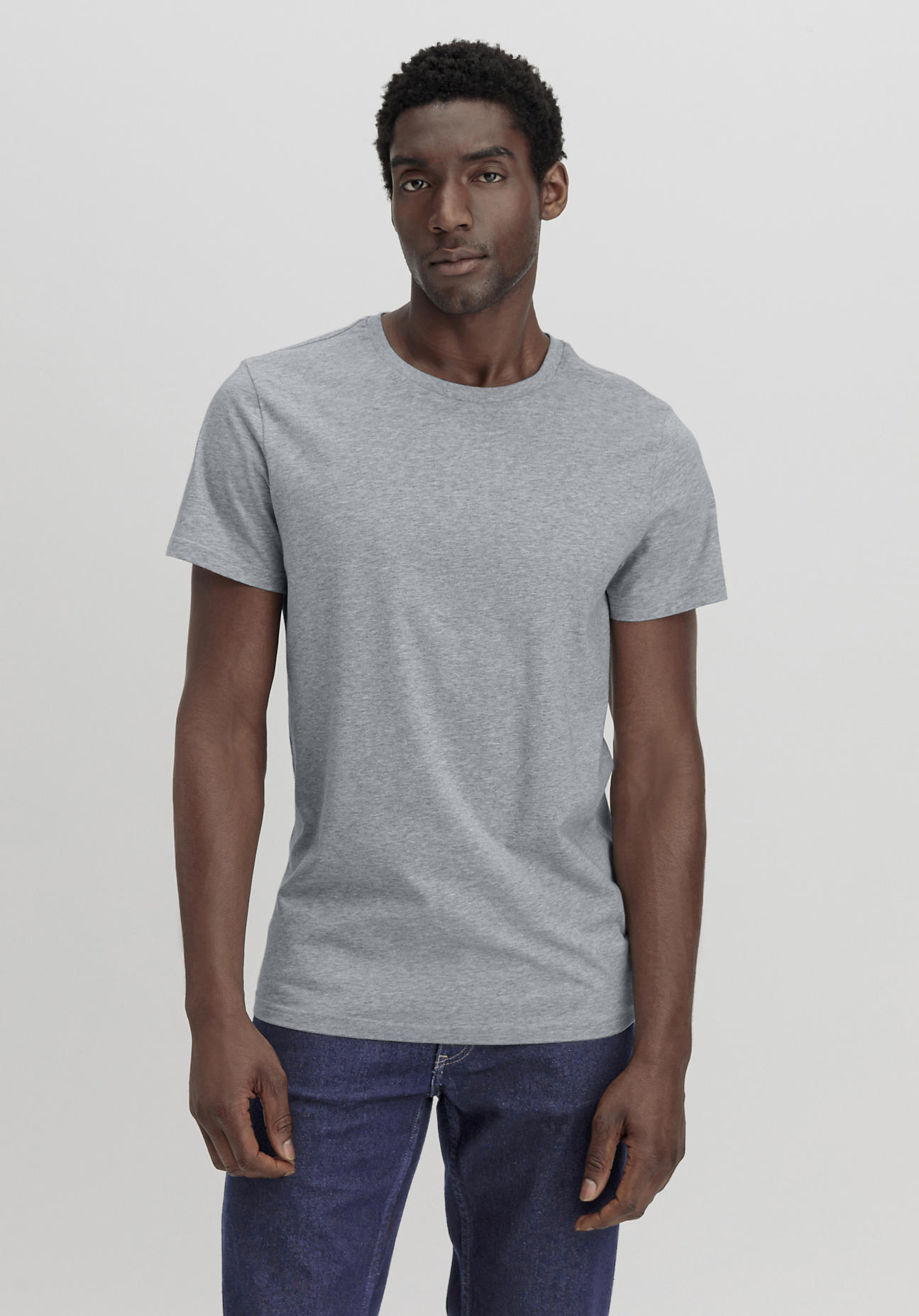 hessnatur Herren T-Shirt Regular aus Bio-Baumwolle - grau Grösse46 hessnatur Herren T-Shirt Regular aus Bio-Baumwolle - grau Grösse46 von hessnatur