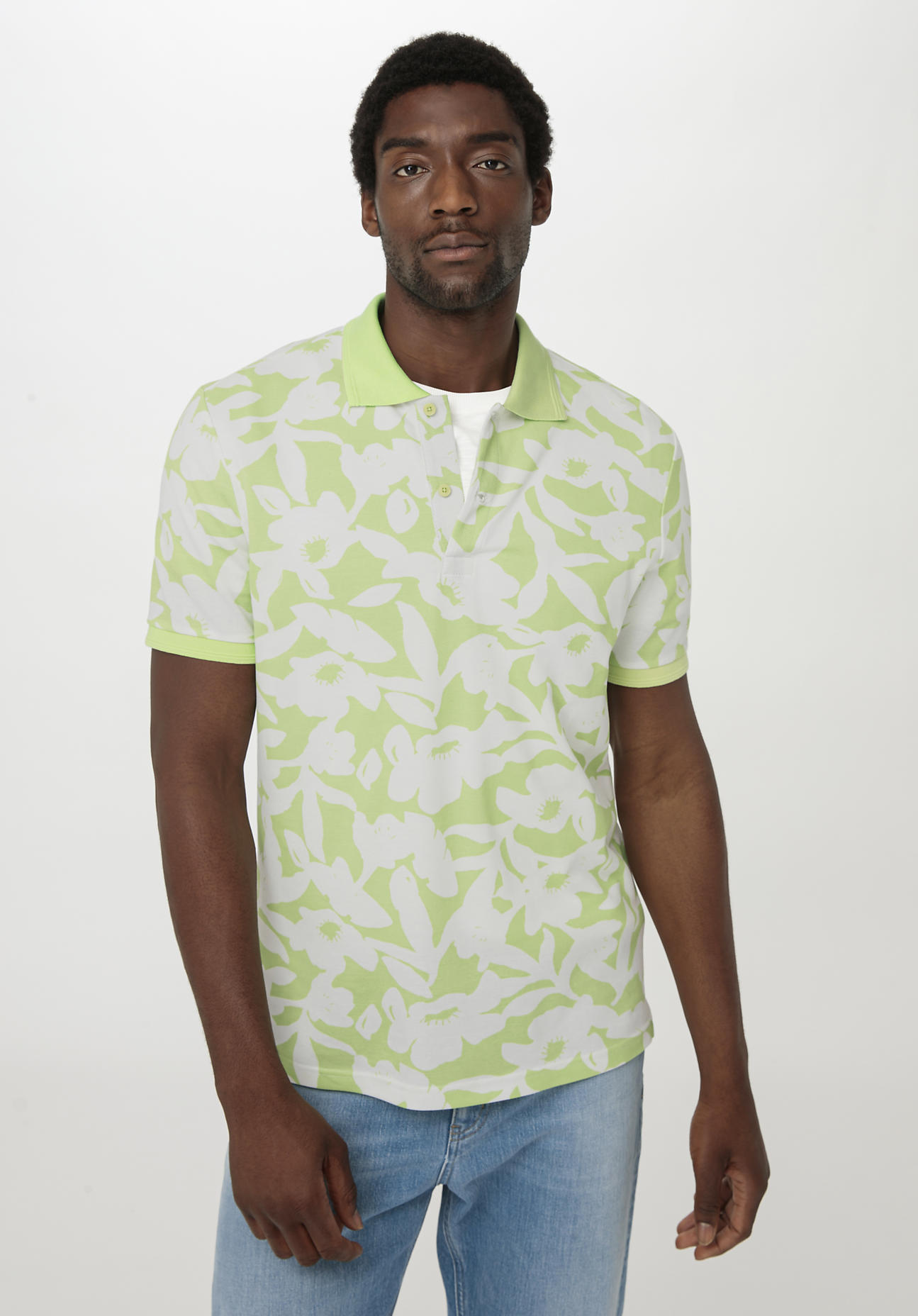 hessnatur Herren Zwirn Polo Shirt Regular aus Bio-Baumwolle - grün Grösse50 von hessnatur