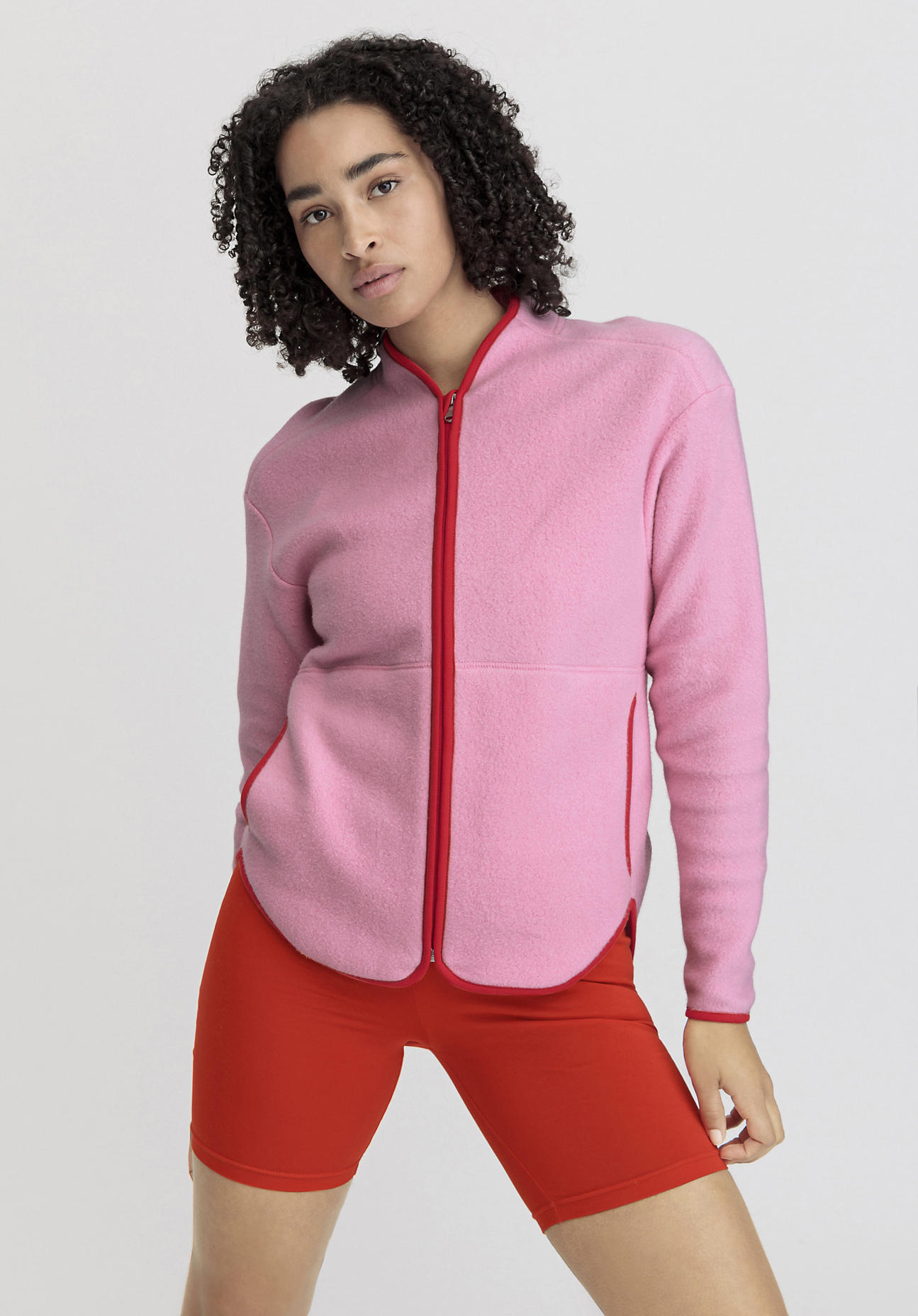 hessnatur Loungewear Fleece Jacke Relaxed ACTIVE LIGHT aus Bio-Baumwolle - rosa GrösseL hessnatur Loungewear Fleece Jacke Relaxed ACTIVE LIGHT aus Bio-Baumwolle - rosa GrösseL von hessnatur