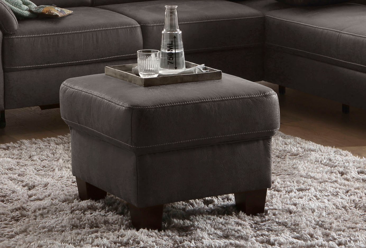 Home affaire Polsterhocker »Arngast«, passend zur »Arngast«-Serie Home affaire Polsterhocker »Arngast«, passend zur »Arngast«-Serie von home affaire