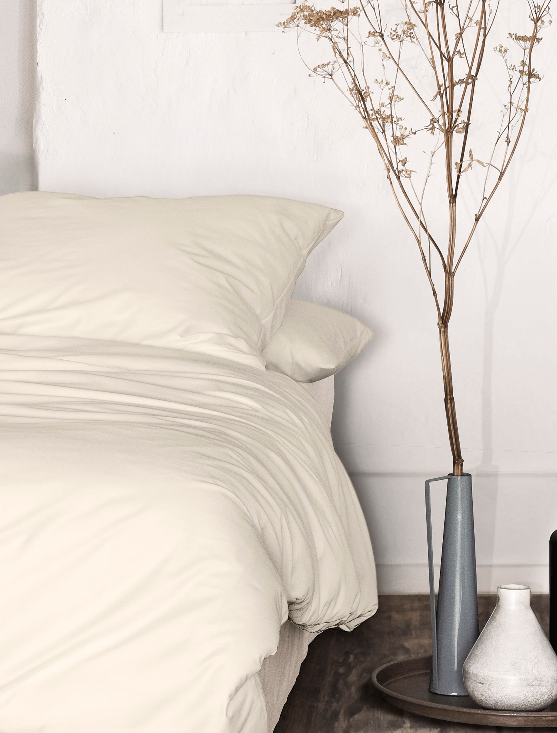 Irisette Bettwäsche »Premium Satin Bettwäsche Paris«, hochwertige Uni Premium Bettwäsche mit Reissverschluss, 100% Baumwolle Irisette Bettwäsche »Premium Satin Bettwäsche Paris«, hochwertige Uni Premium Bettwäsche mit Reissverschluss, 100% Baumwolle von irisette
