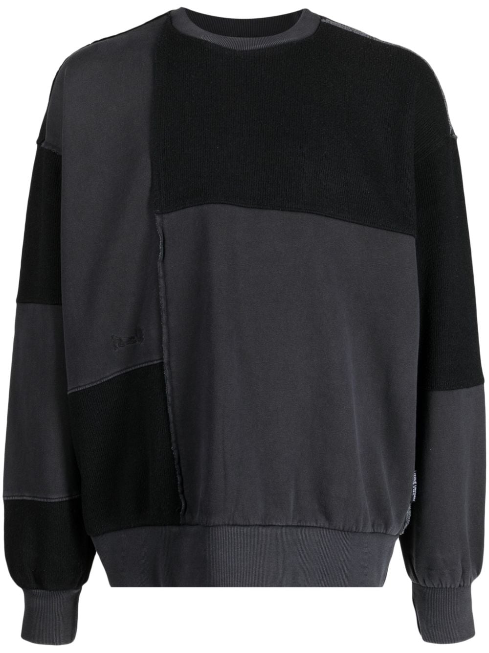 izzue logo-plaque two-tone panelled sweatshirt - Grey von izzue