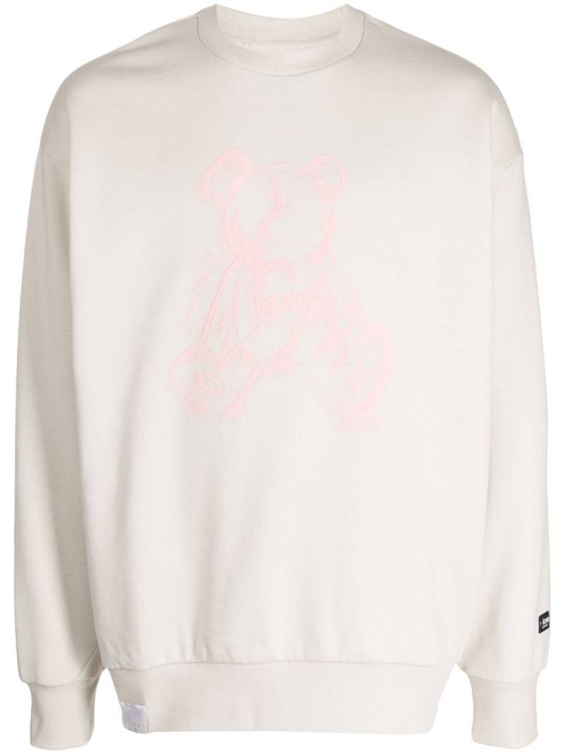 izzue teddy bear-print sweatshirt - Neutrals von izzue