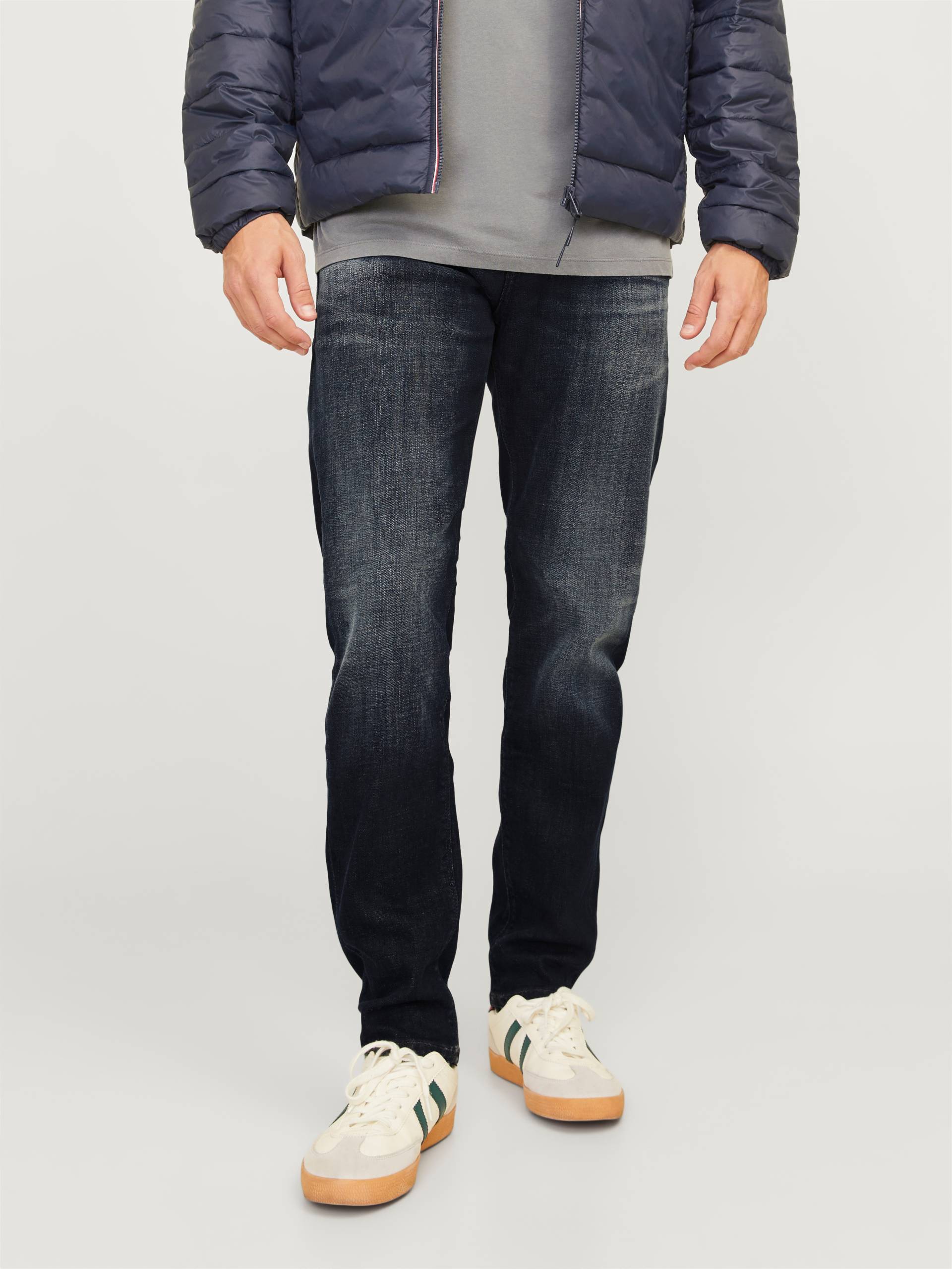 Jack & Jones Tapered-fit-Jeans »JJIMIKE JJCADE GE 232 NOOS« Jack & Jones Tapered-fit-Jeans »JJIMIKE JJCADE GE 232 NOOS« von jack & jones