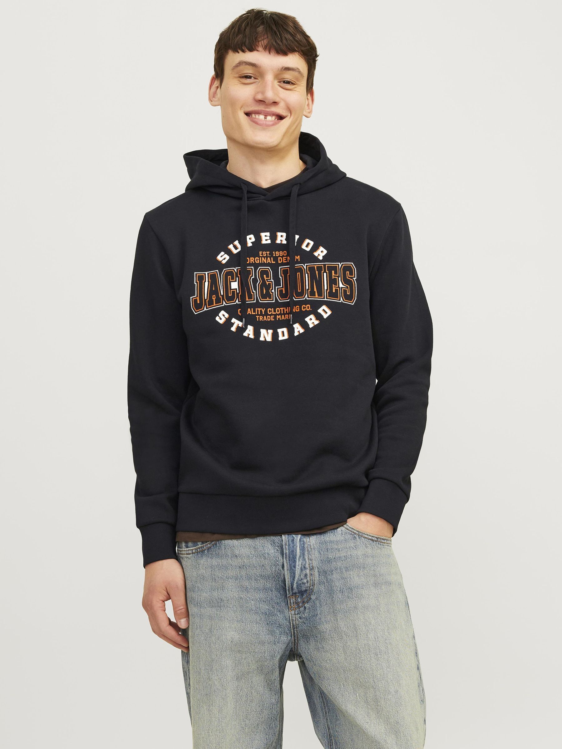 Jack & Jones Kapuzensweatshirt »JJELOGO SWEAT HOOD 2 COL 24/25 NOOS«, mit Logo Print Jack & Jones Kapuzensweatshirt »JJELOGO SWEAT HOOD 2 COL 24/25 NOOS«, mit Logo Print von jack & jones