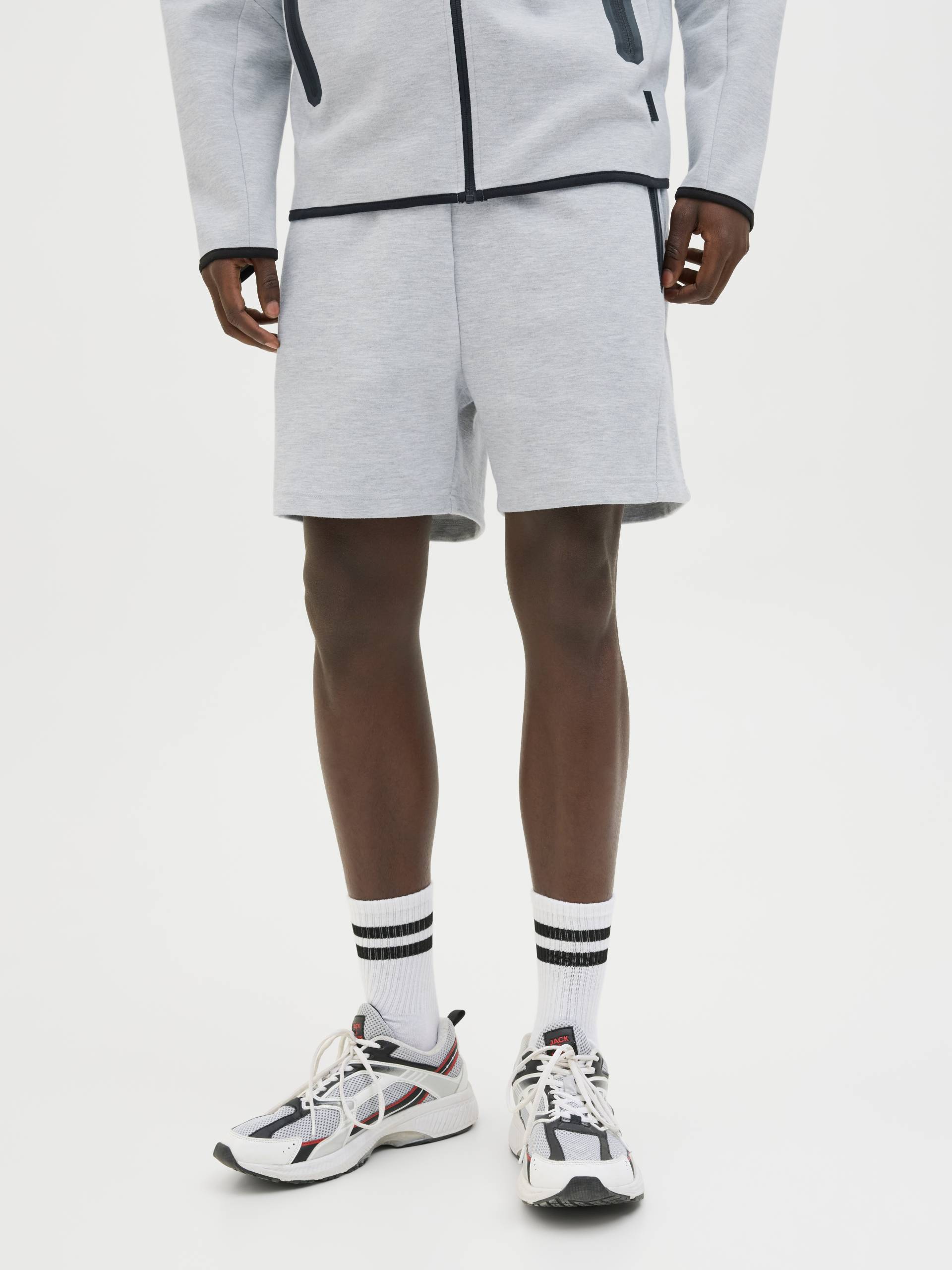 Jack & Jones Relaxshorts »JPSTGORDON FUSION SWEAT SHORTS SRT SN« Jack & Jones Relaxshorts »JPSTGORDON FUSION SWEAT SHORTS SRT SN« von jack & jones