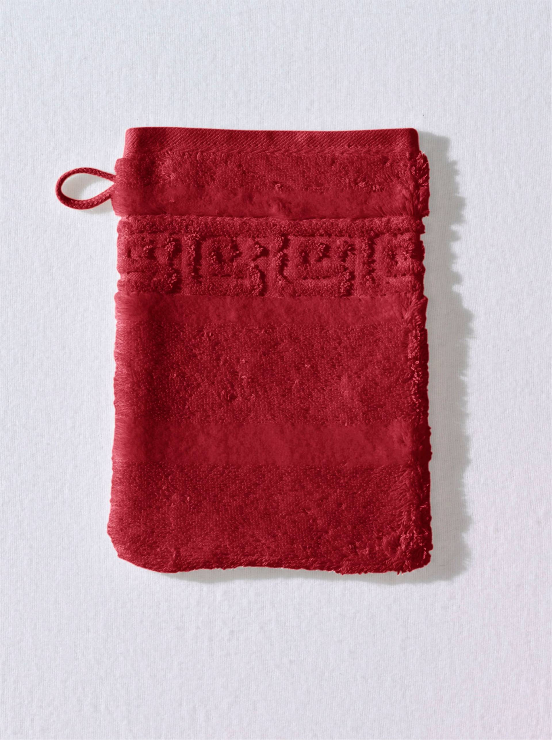 Handtuch in kirschrot von Cawö
