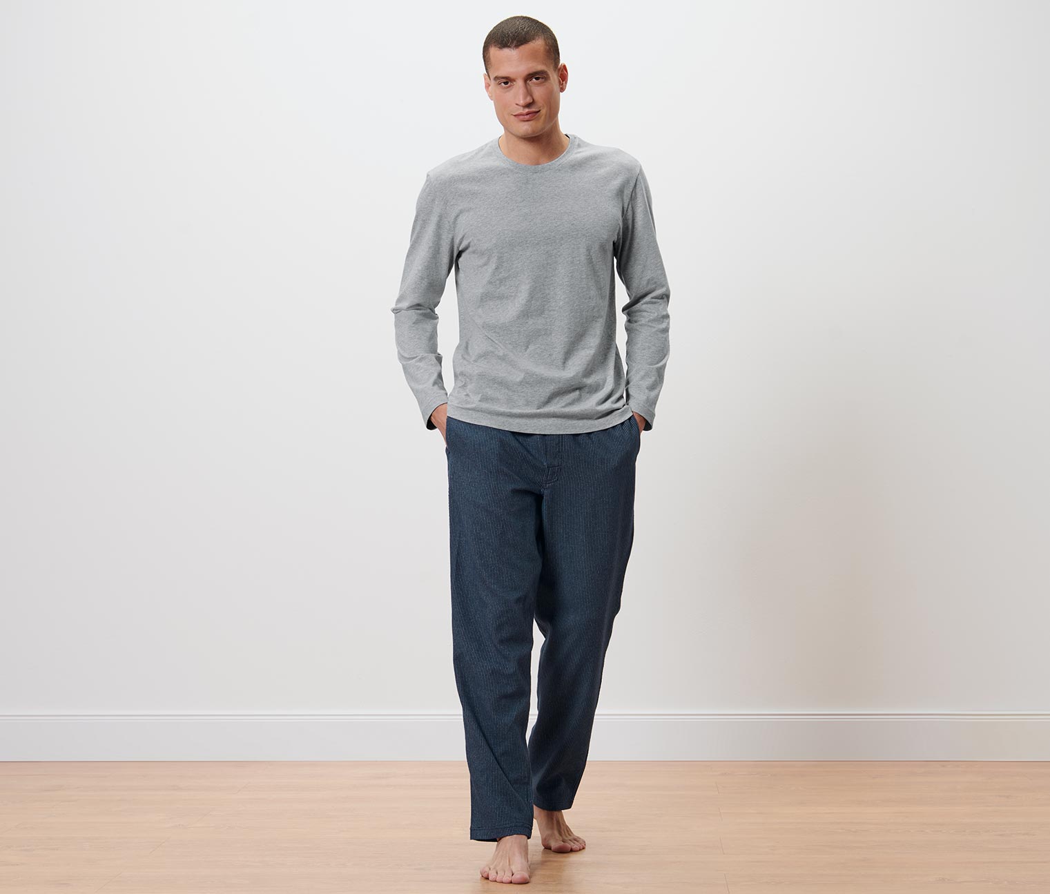 Herren-Pyjama mit Flanellhose, grau und dunkelblau