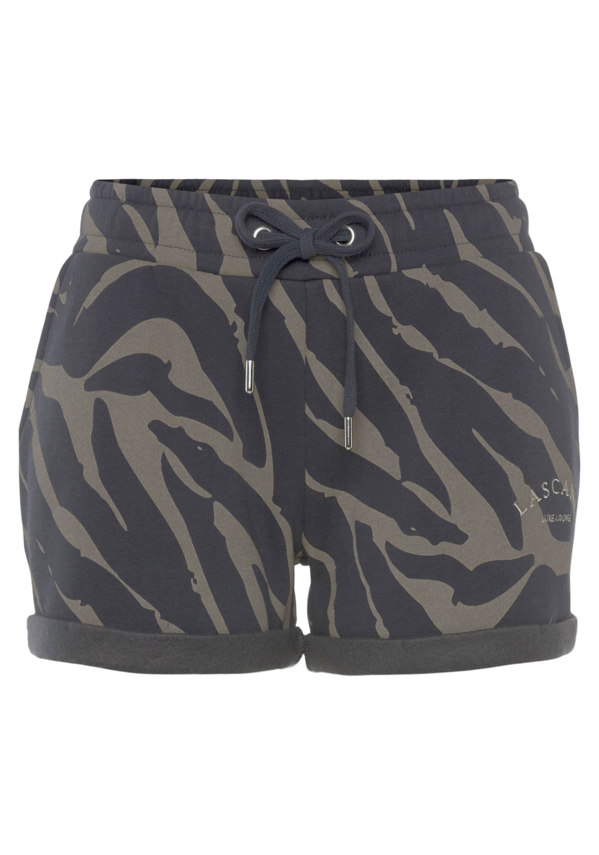 Relaxshorts in dunkelgrau-taupe von LASCANA