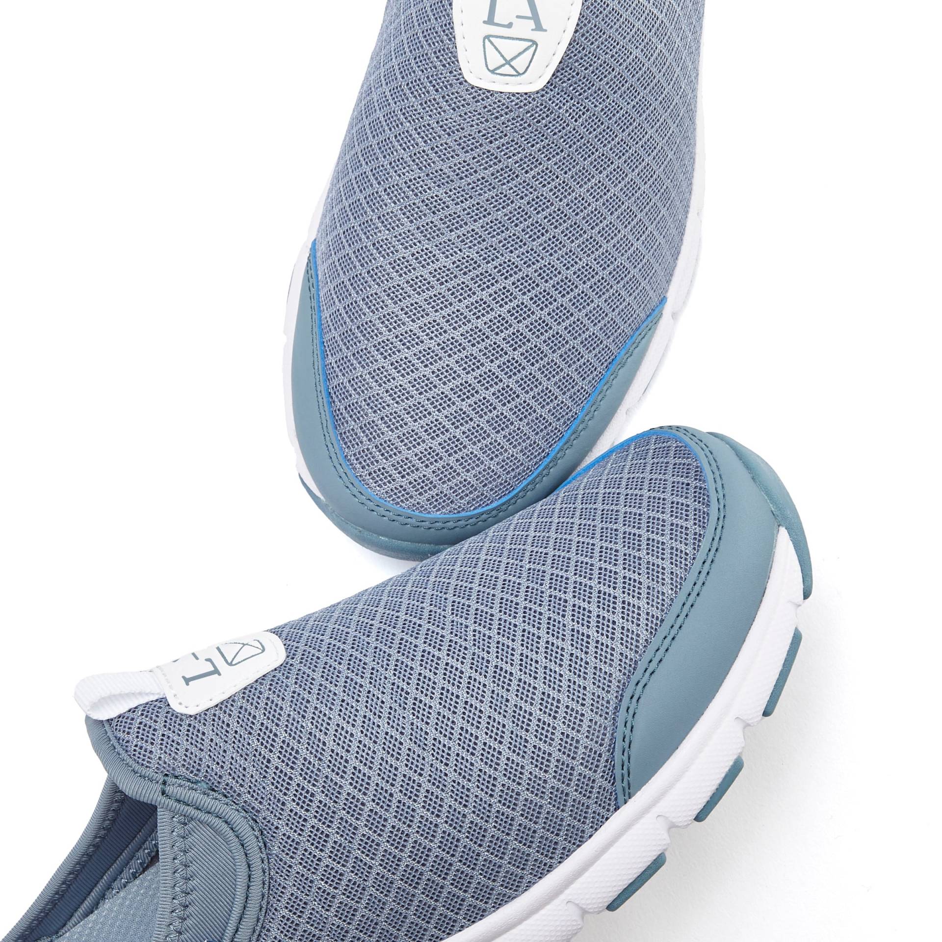 Slip-On Sneaker in blau von LASCANA