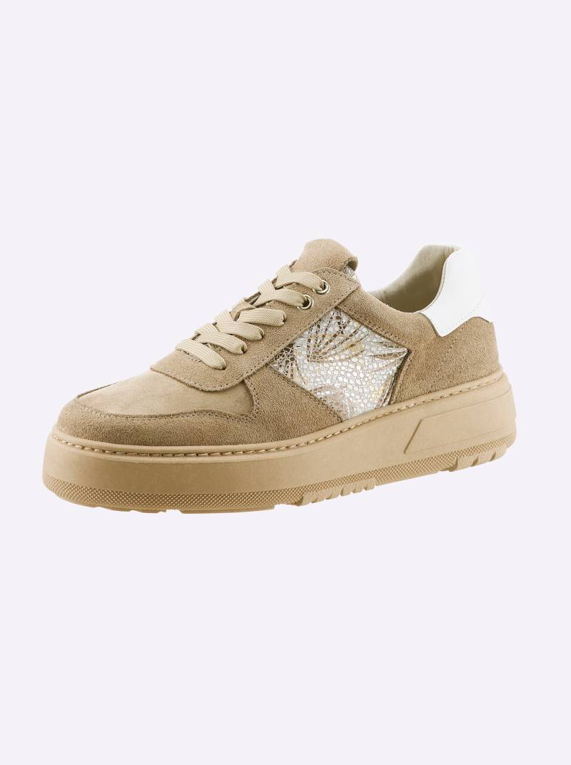 Sneaker