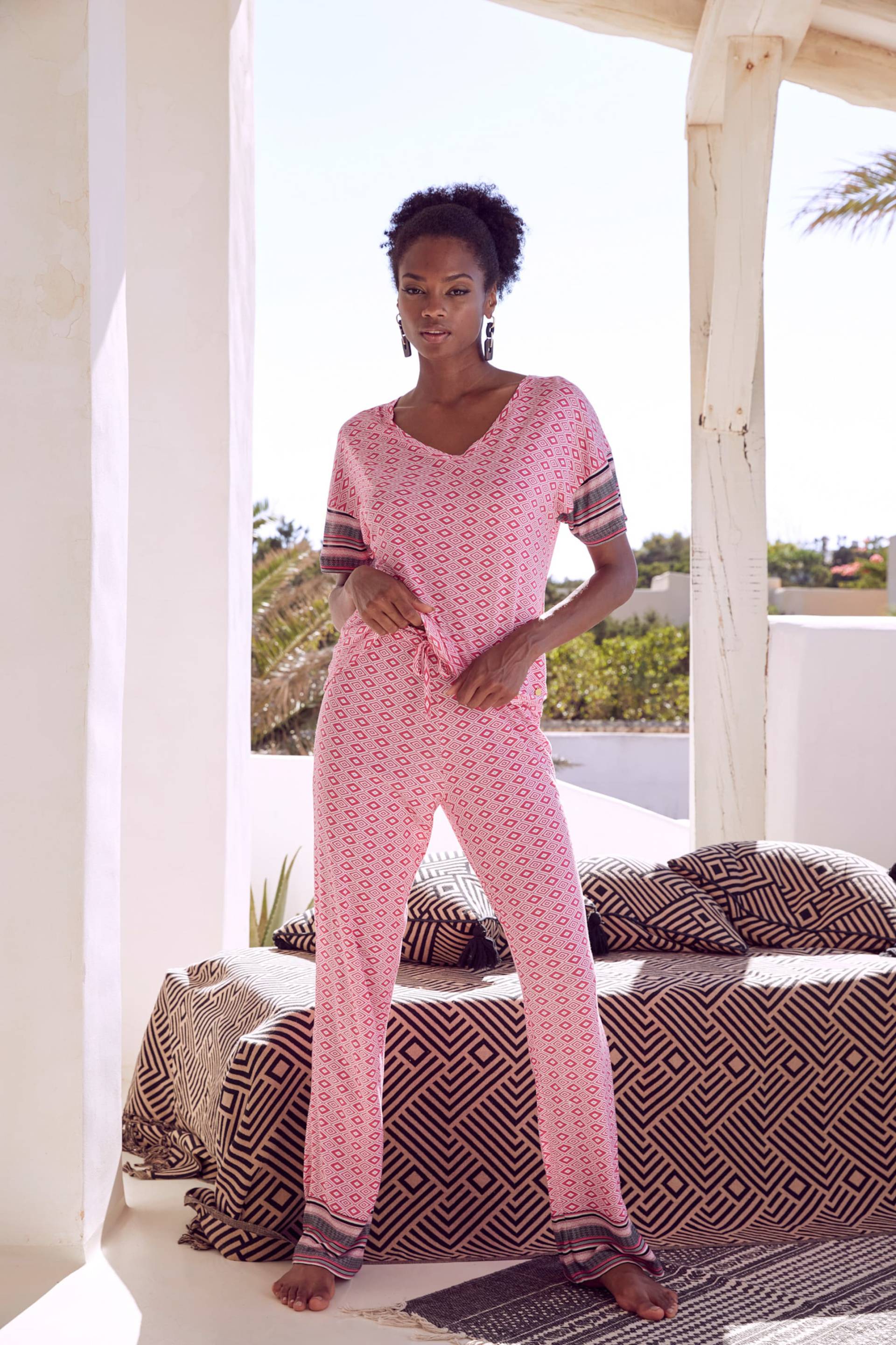 Pyjamaoberteil in pink gemustert von Vivance Dreams
