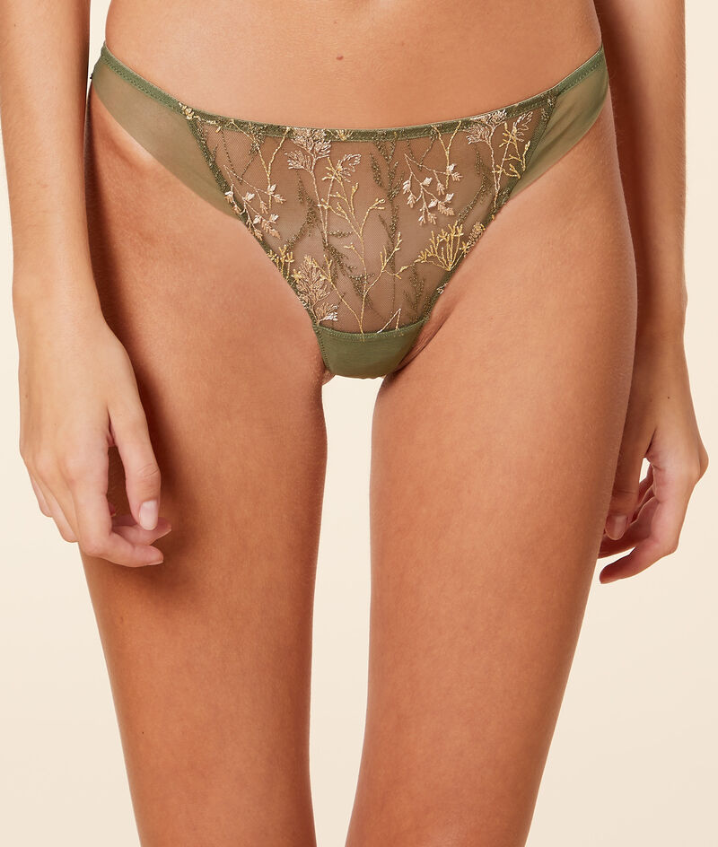Tanga aus besticktem tüll Tanga aus besticktem tüll