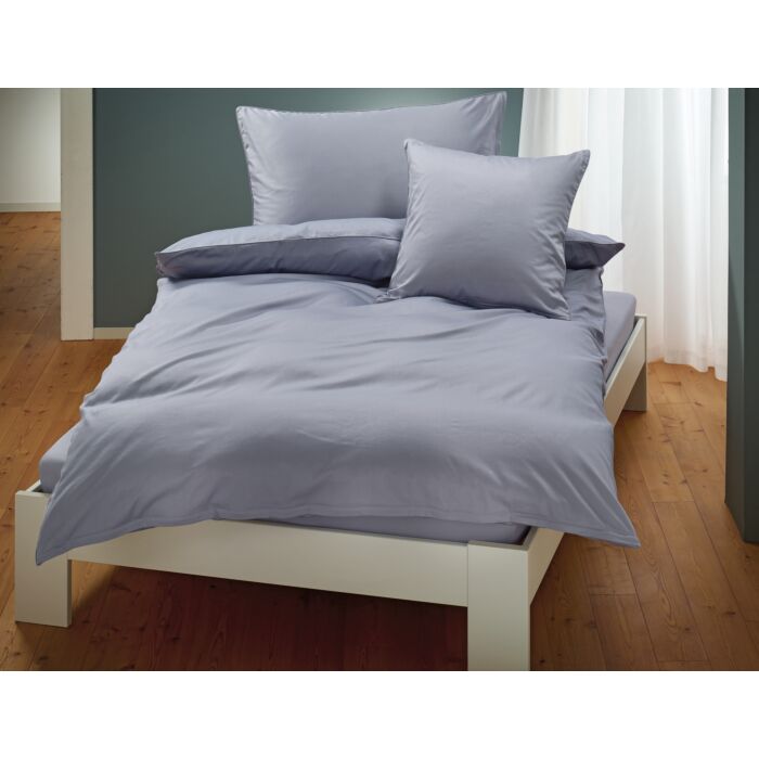 Uni Satin Bettwäsche mit Biese – Kissenbezug – 40x40 cm Uni Satin Bettwäsche mit Biese – Kissenbezug – 40x40 cm von Living Home