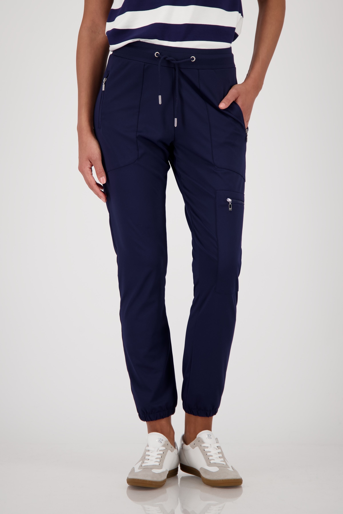 Monari Cargohose »Hose Jersey Cargo 72cm«, Mit elastischem Bund Monari Cargohose »Hose Jersey Cargo 72cm«, Mit elastischem Bund von monari