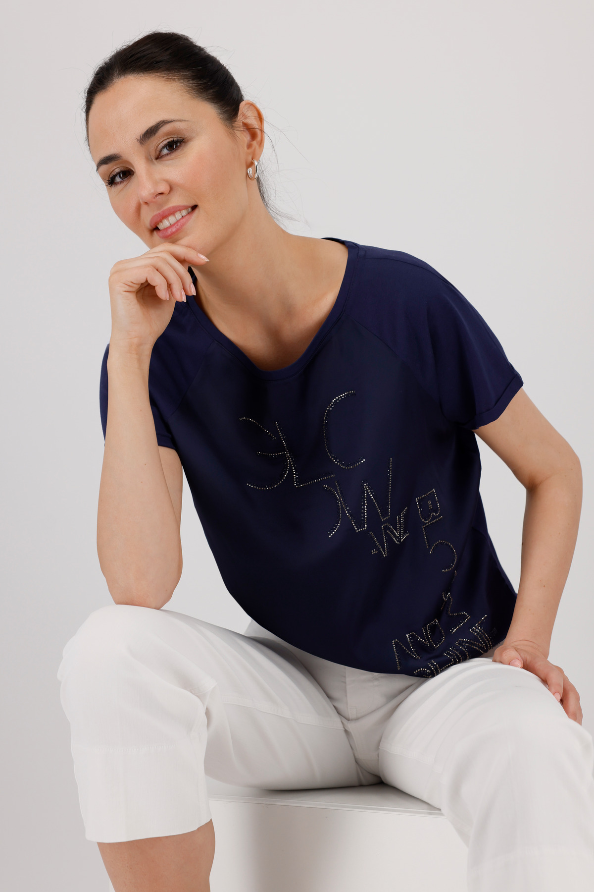 Monari Schlupfbluse, mit Glitzernieten Monari Schlupfbluse, mit Glitzernieten von monari