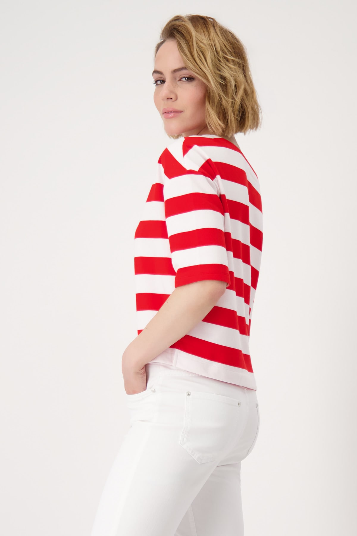 Monari Sweatshirt »Sweatshirt Ringel«, Mit tiefem Rundhalsausschnitt Monari Sweatshirt »Sweatshirt Ringel«, Mit tiefem Rundhalsausschnitt von monari
