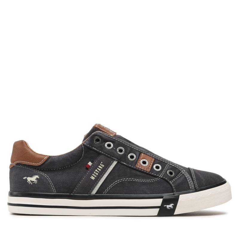 Sneakers aus Stoff Mustang 4072-404-20 20 von mustang