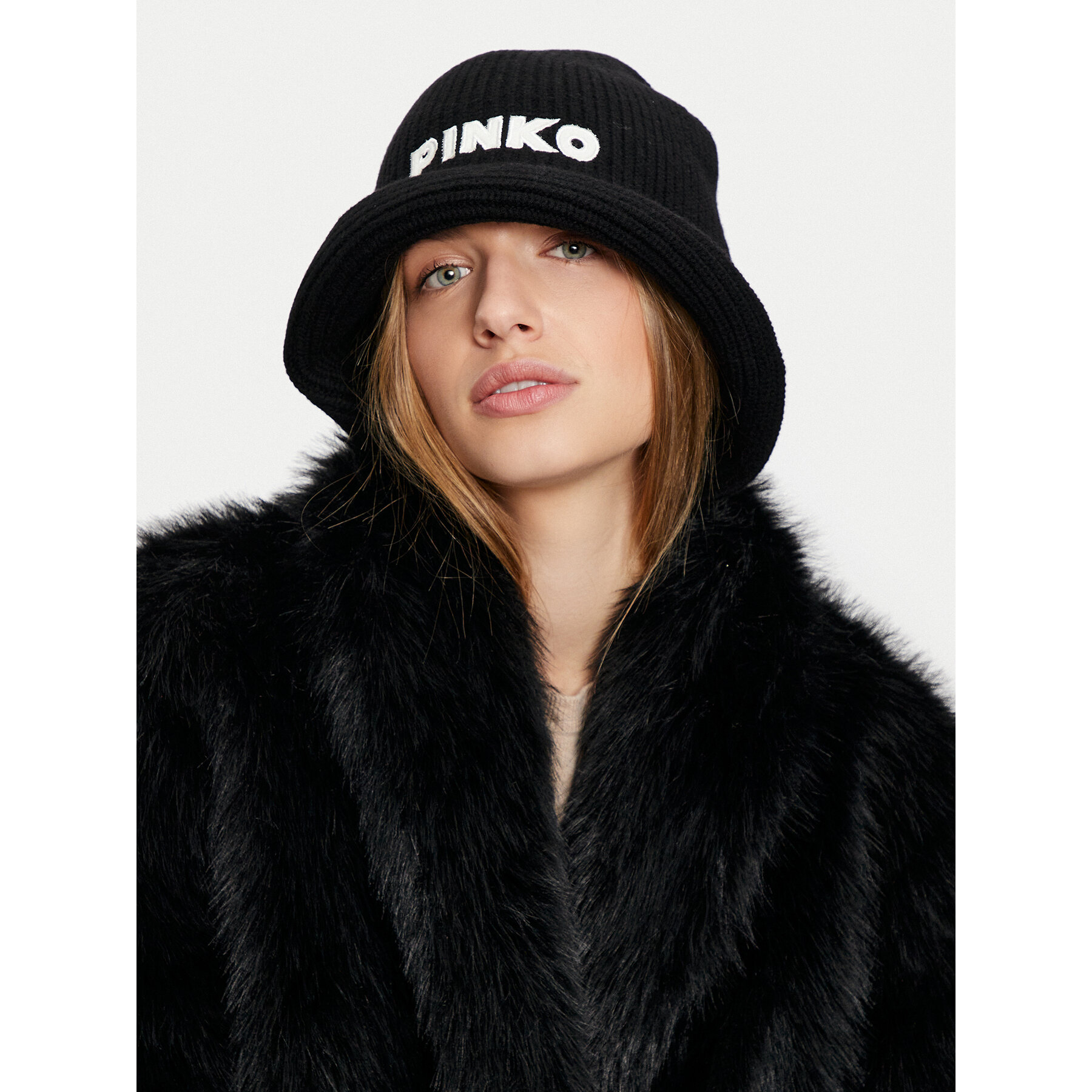 Hut PINKO 104314 A26I Schwarz Hut PINKO 104314 A26I Schwarz von pinko
