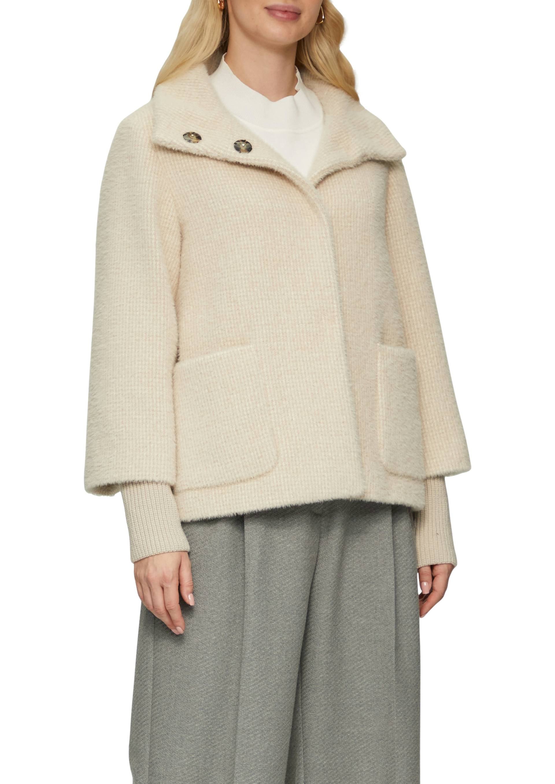 s.Oliver BLACK LABEL Outdoorjacke, ohne Kapuze, kurz, mit extra hohem Kragen s.Oliver BLACK LABEL Outdoorjacke, ohne Kapuze, kurz, mit extra hohem Kragen von s.Oliver BLACK LABEL
