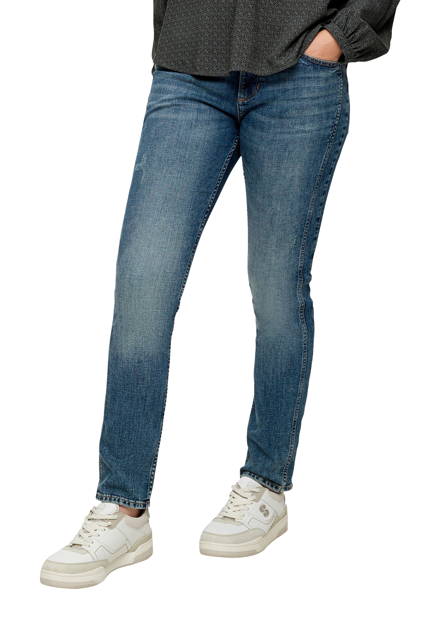 s.Oliver Stretch-Jeans, mit Leder-Badge hinten am Bund von s.Oliver