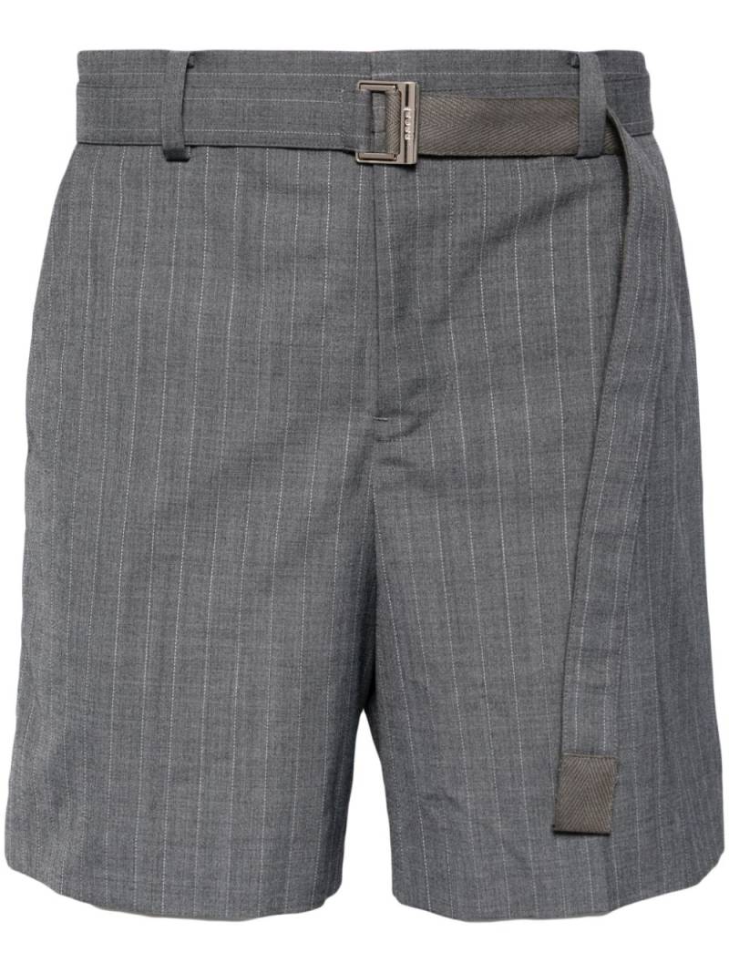 sacai pinstripe-pattern shorts - Grey von sacai