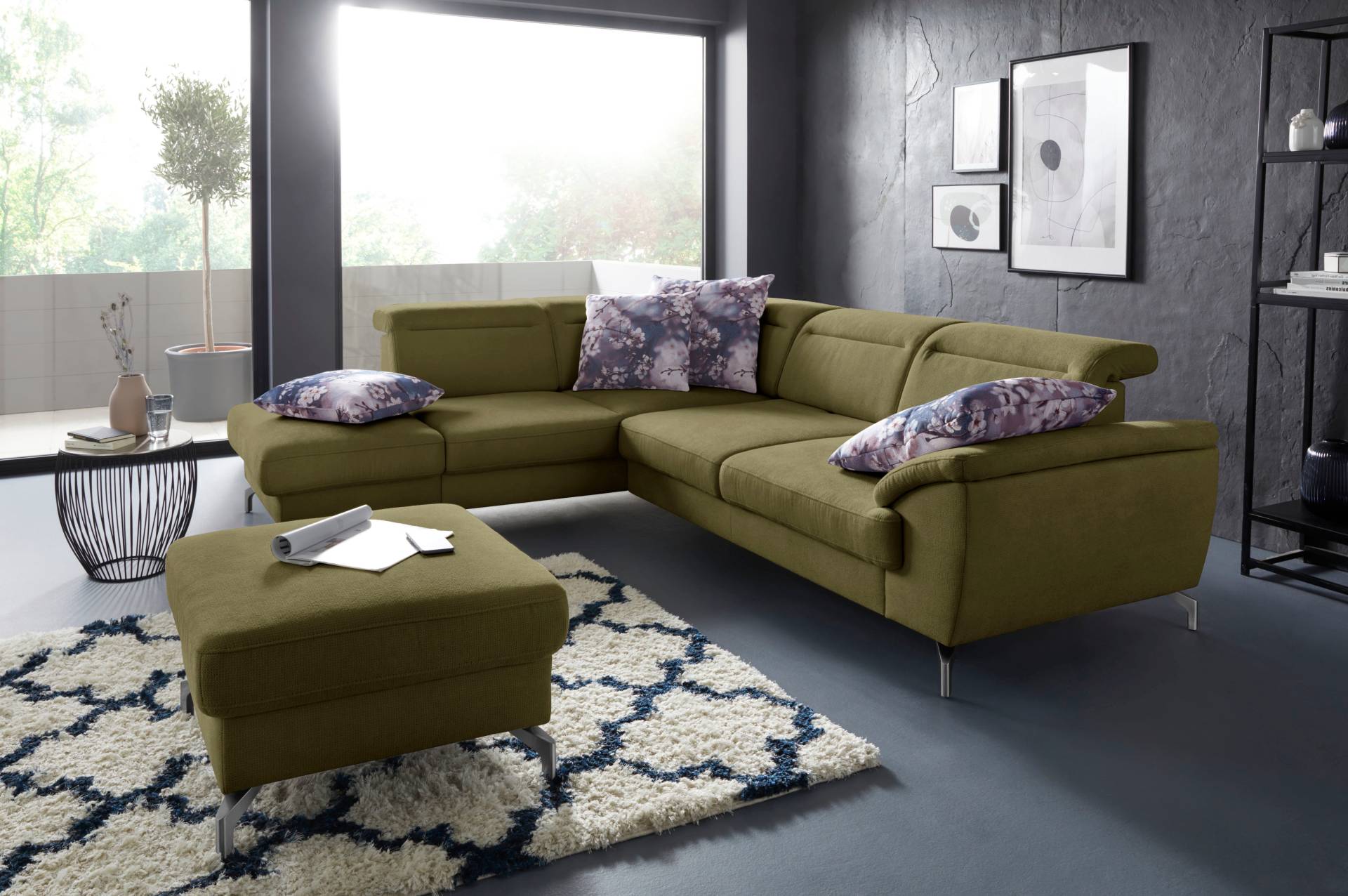 sit&more Ecksofa »Percy L-Form«, 12 cm Fusshöhe, Sitztiefenverstellung, wahlweise in 2 Fussfarben sit&more Ecksofa »Percy L-Form«, 12 cm Fusshöhe, Sitztiefenverstellung, wahlweise in 2 Fussfarben von sit&more