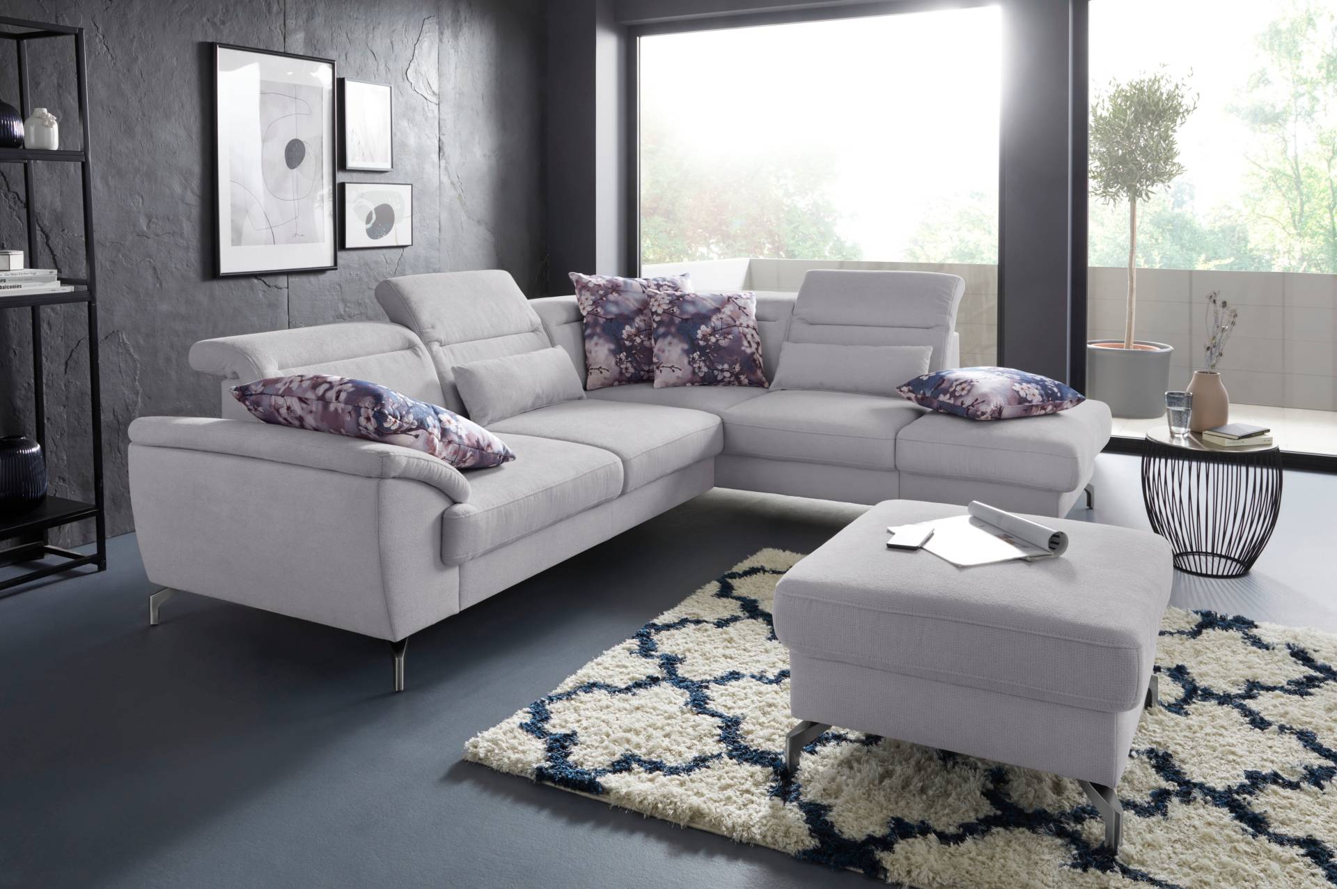 sit&more Ecksofa »Percy L-Form«, 12 cm Fusshöhe, Sitztiefenverstellung, wahlweise in 2 Fussfarben sit&more Ecksofa »Percy L-Form«, 12 cm Fusshöhe, Sitztiefenverstellung, wahlweise in 2 Fussfarben von sit&more