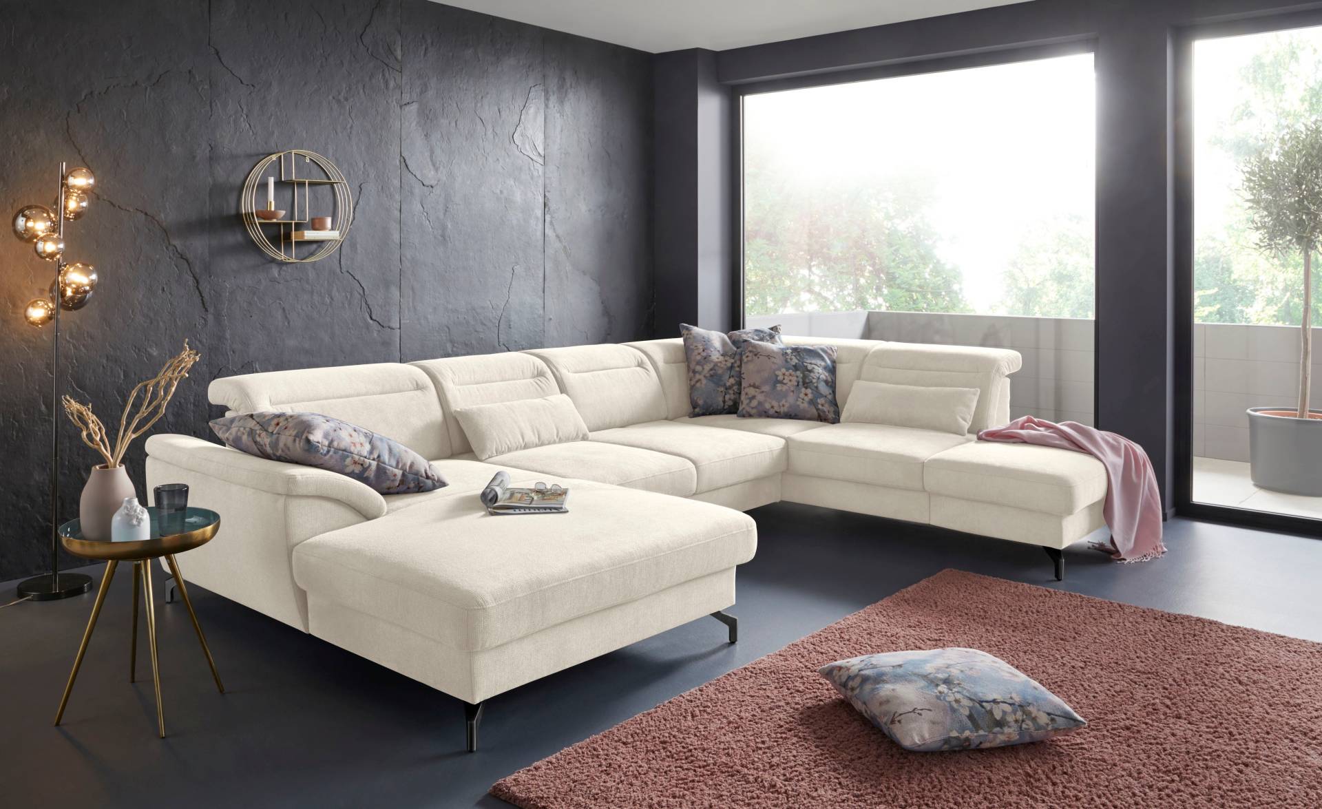sit&more Wohnlandschaft »Percy U-Form«, 12 cm Fusshöhe, Sitztiefenverstellung, wahlweise in 2 Fussfarben sit&more Wohnlandschaft »Percy U-Form«, 12 cm Fusshöhe, Sitztiefenverstellung, wahlweise in 2 Fussfarben von sit&more